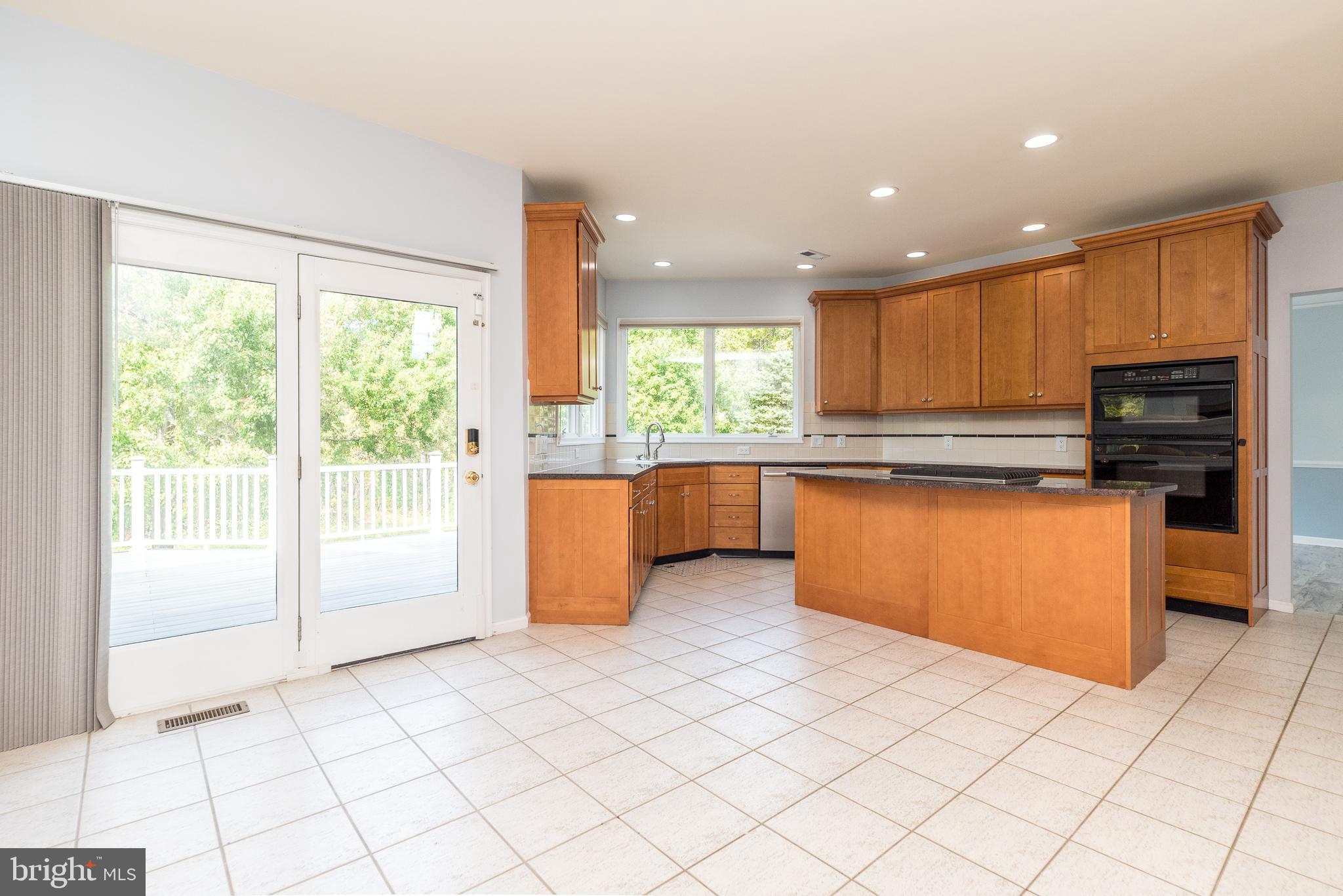 BRIDLE ESTATES - Residential