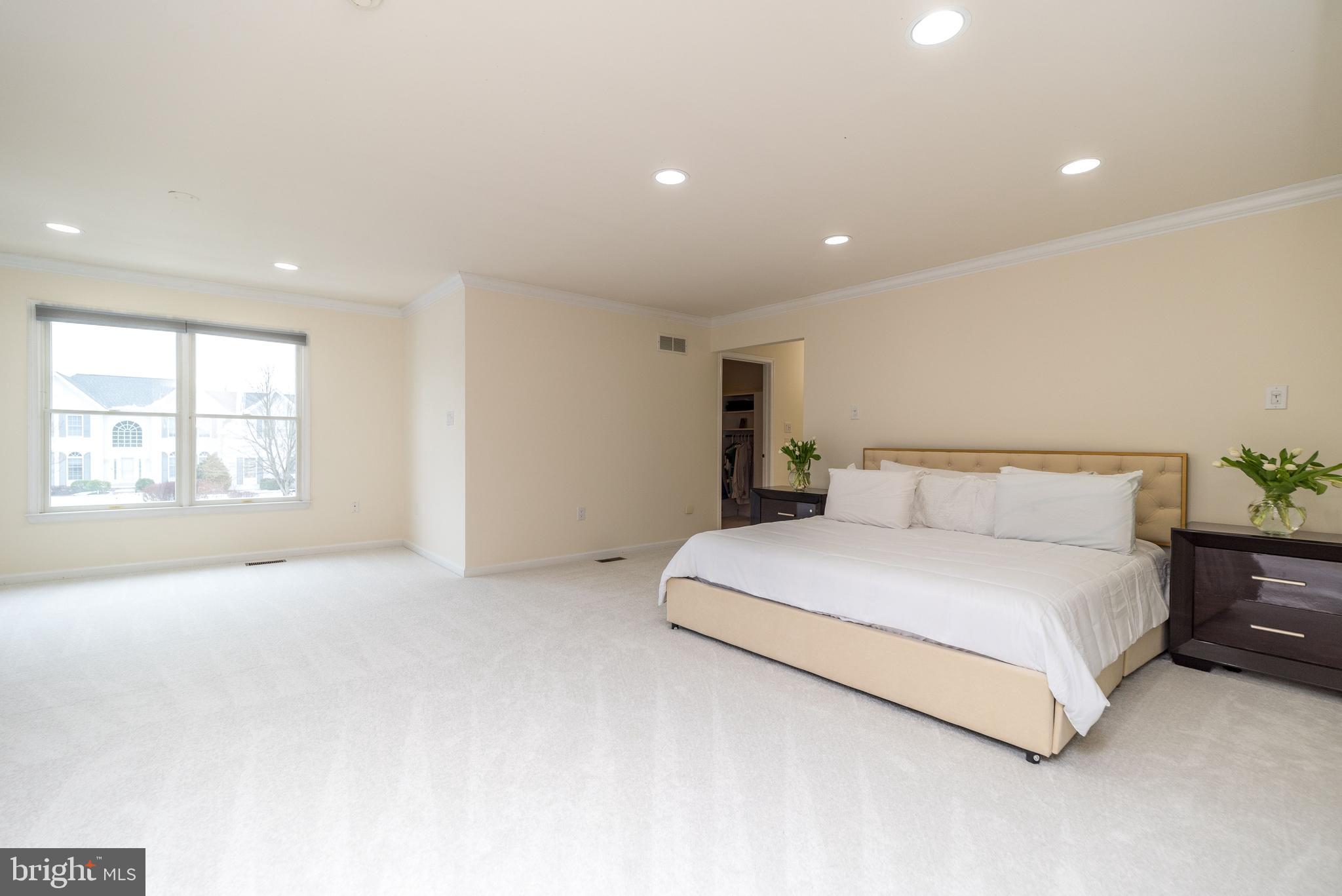 BRIDLE ESTATES - Residential