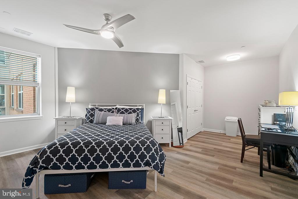 23 PIERSIDE DRIVE 326