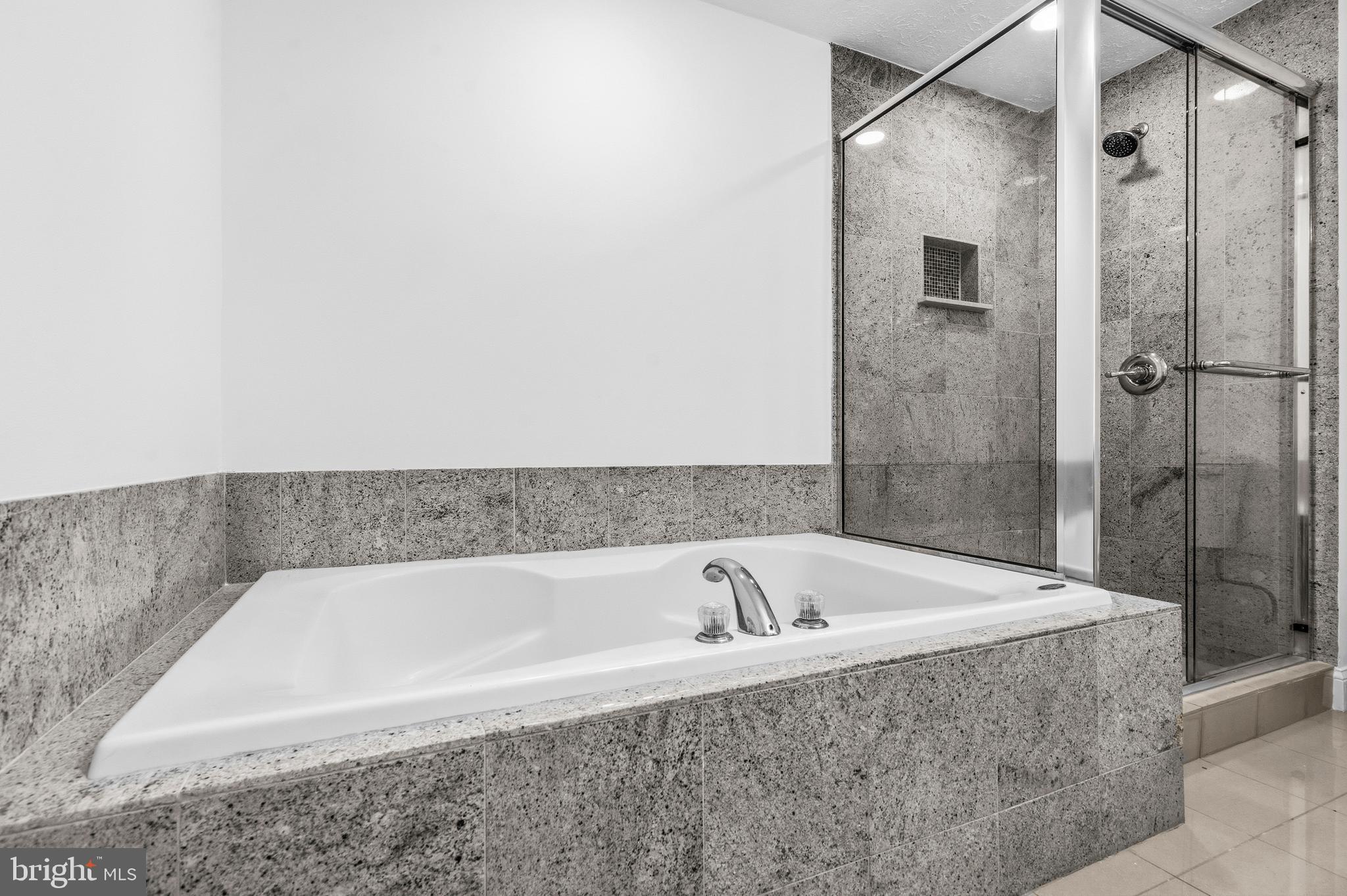 COVINGTON - Residential