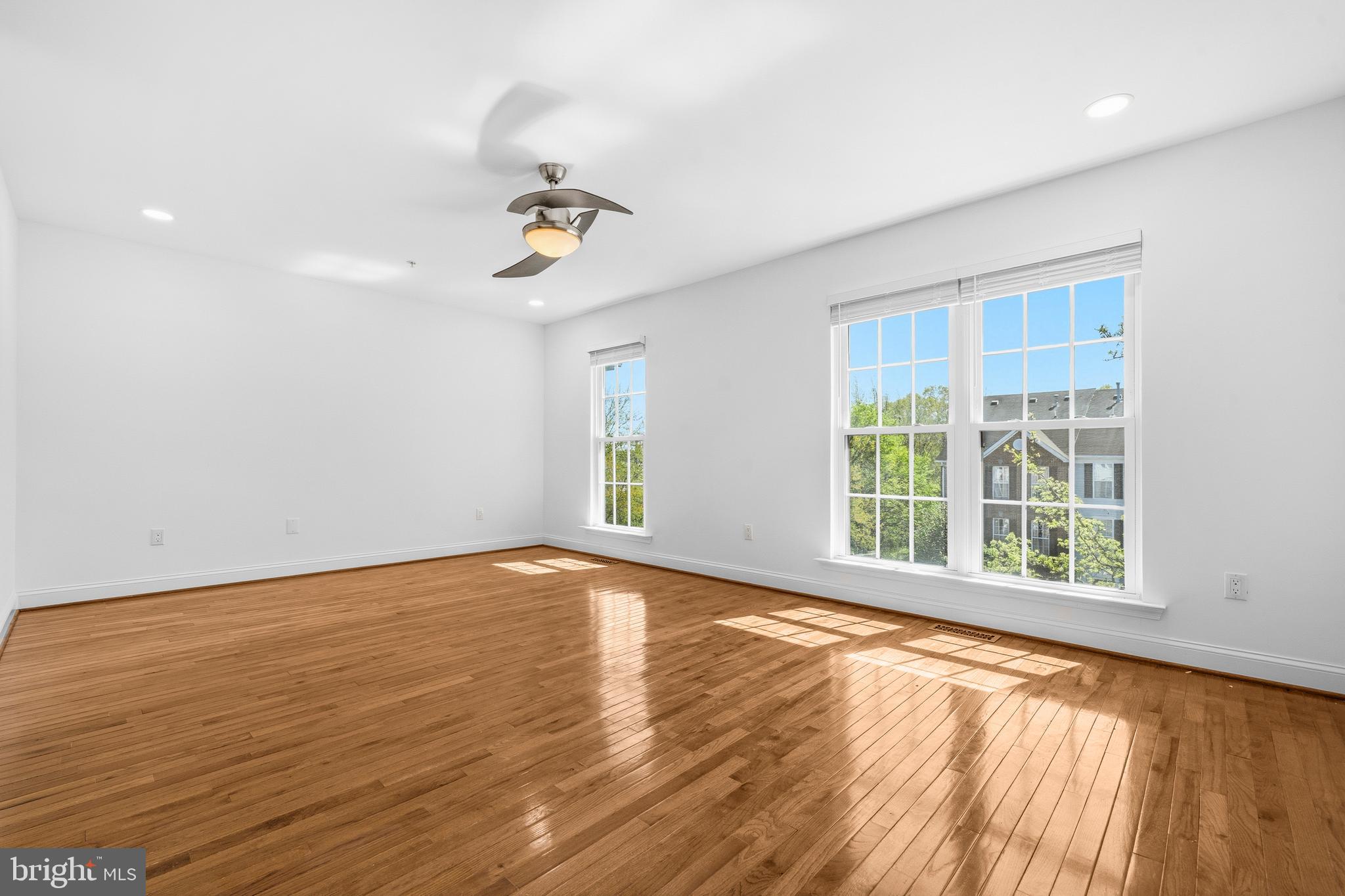 COVINGTON - Residential