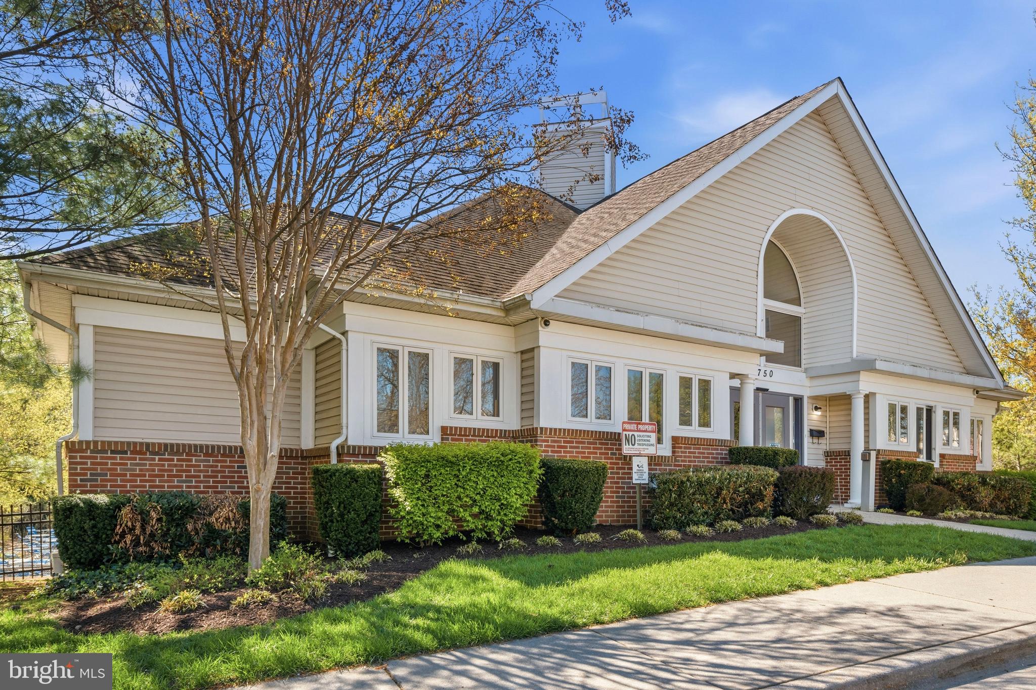 COVINGTON - Residential