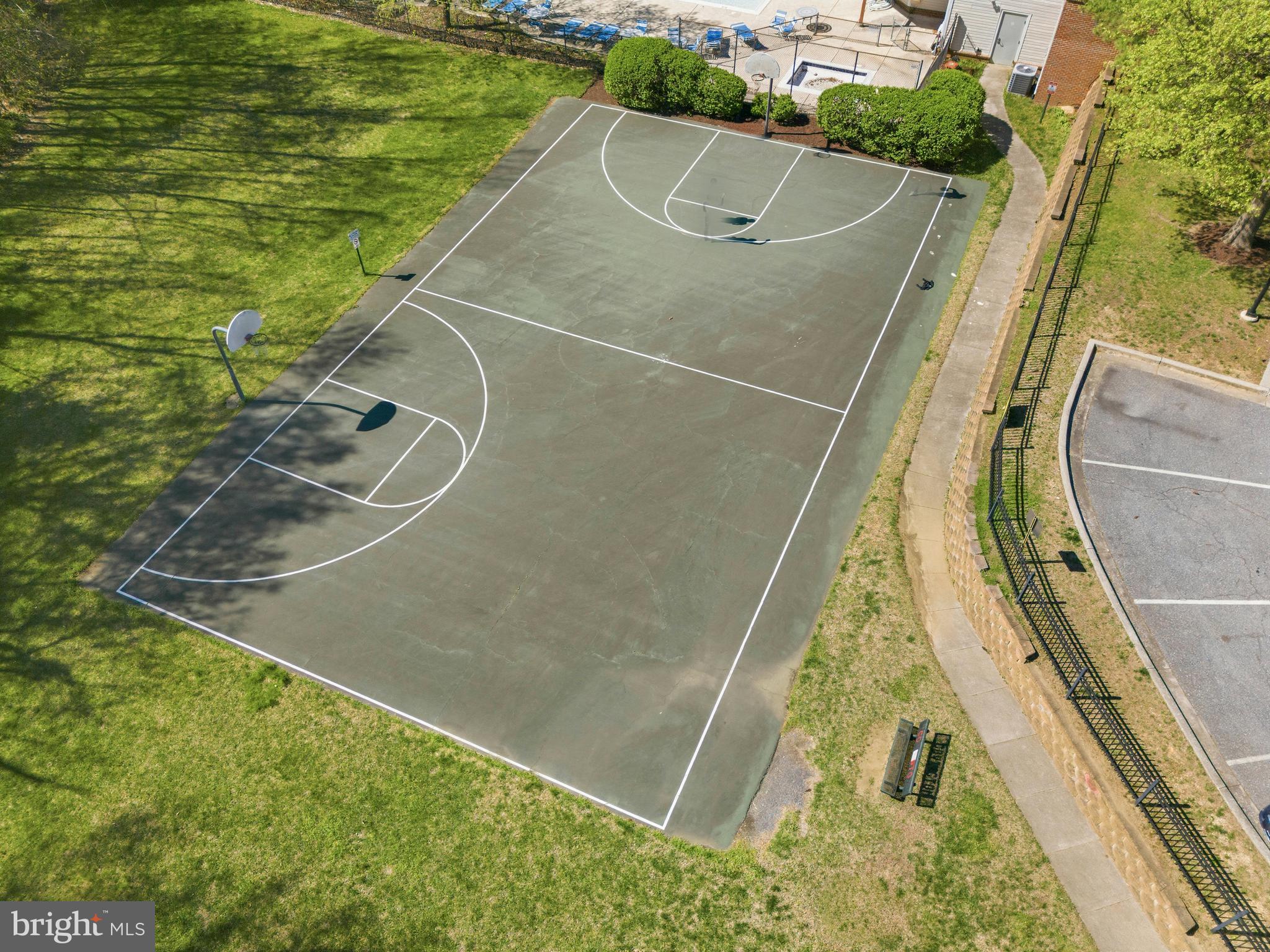 COVINGTON - Residential