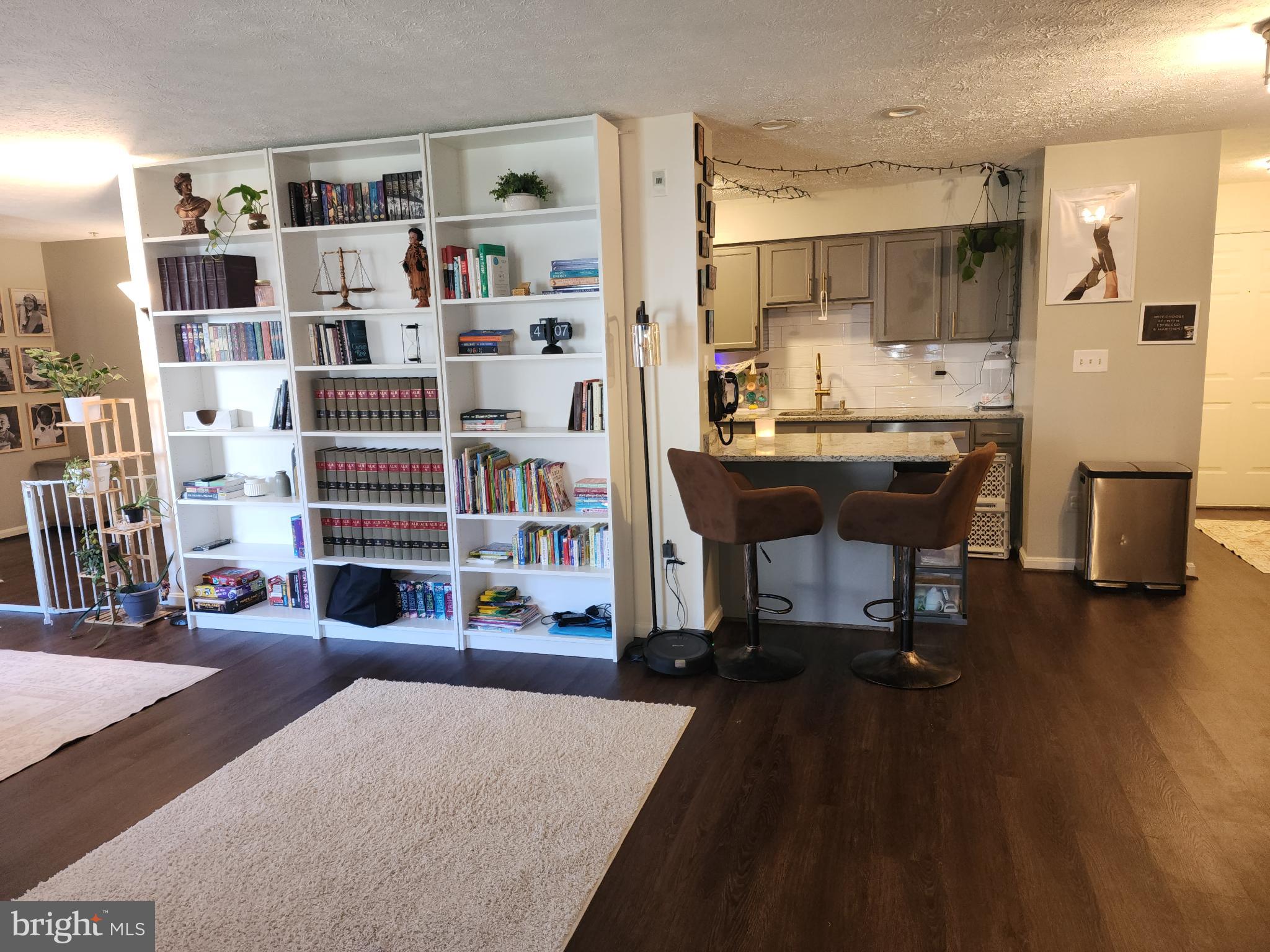 COVINGTON CONDOMINIUMS - Residential