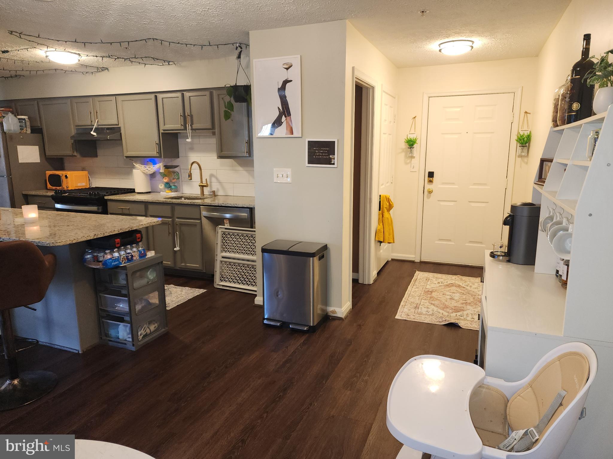 COVINGTON CONDOMINIUMS - Residential