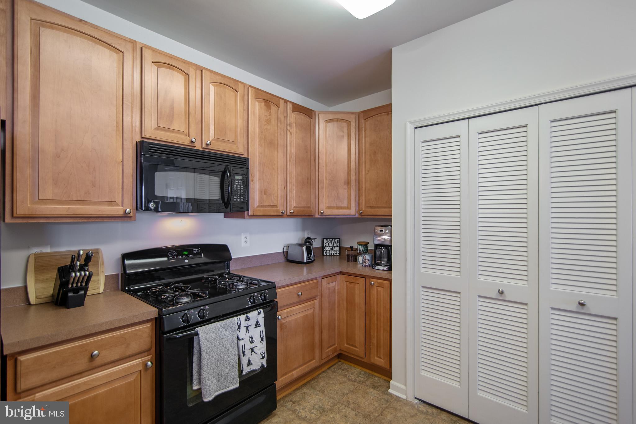 ELKRIDGE CROSSING - Residential