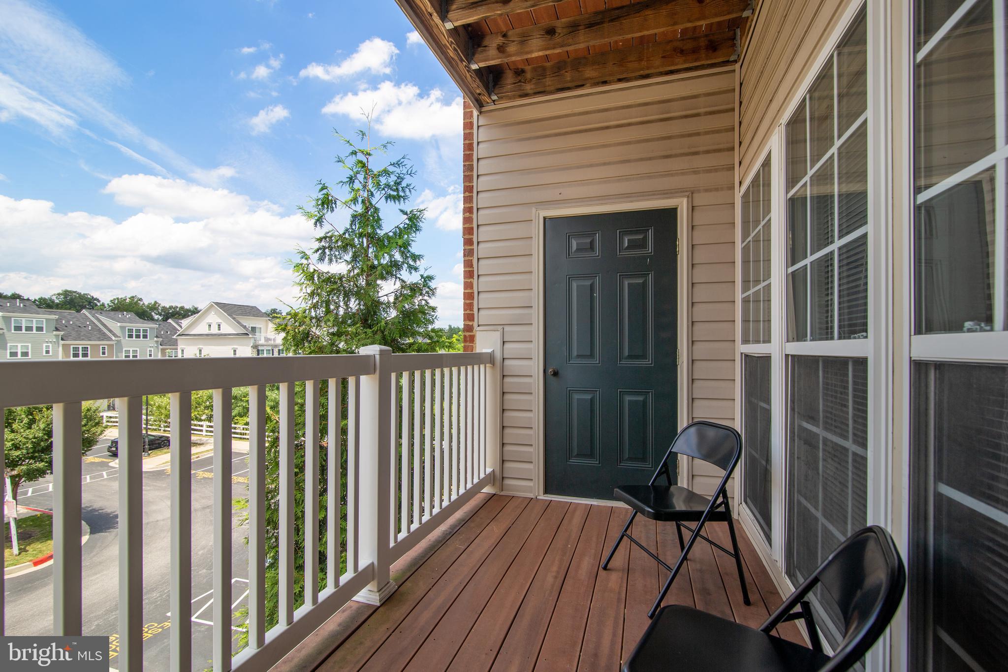 ELKRIDGE CROSSING - Residential