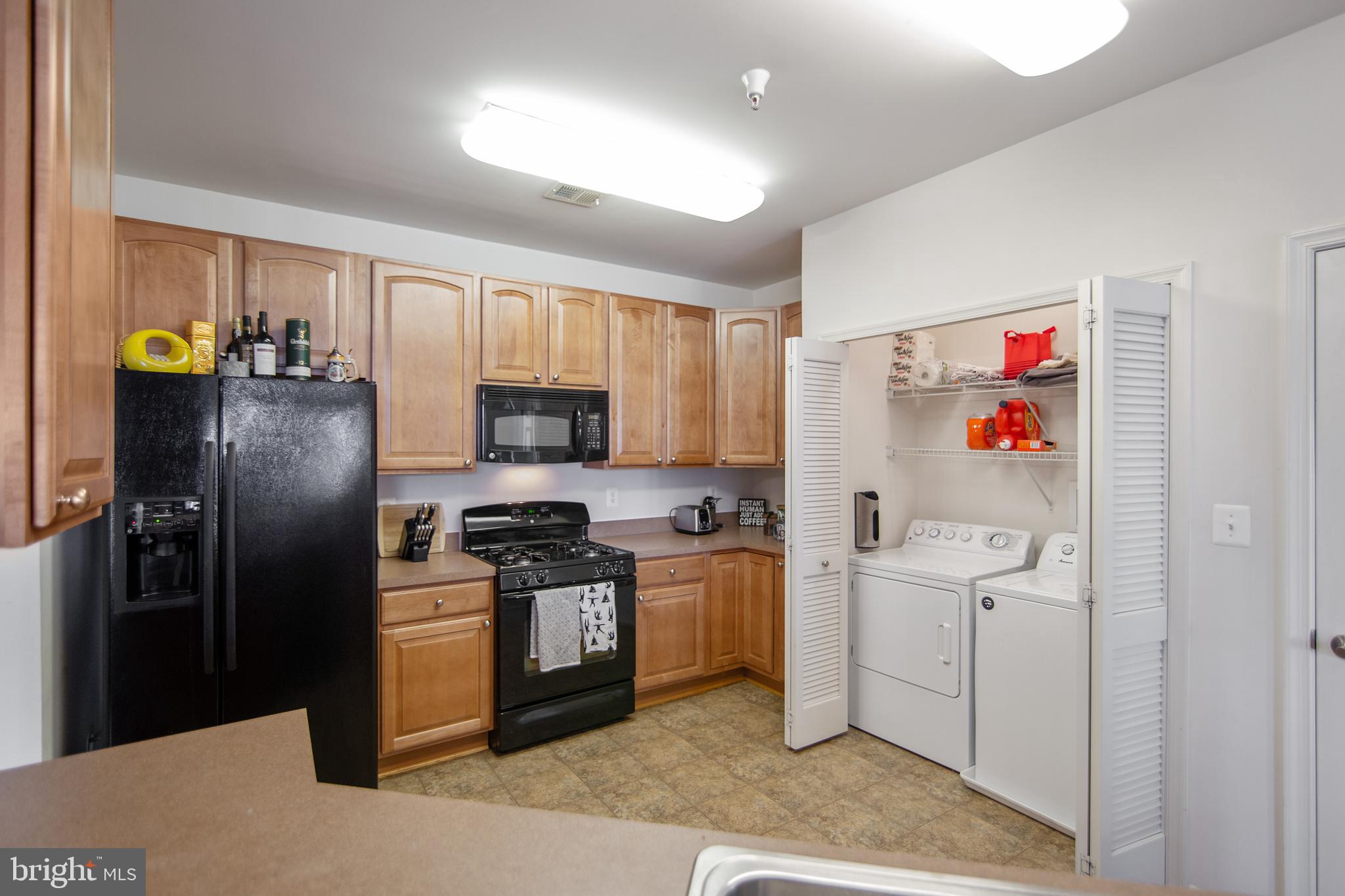 ELKRIDGE CROSSING - Residential