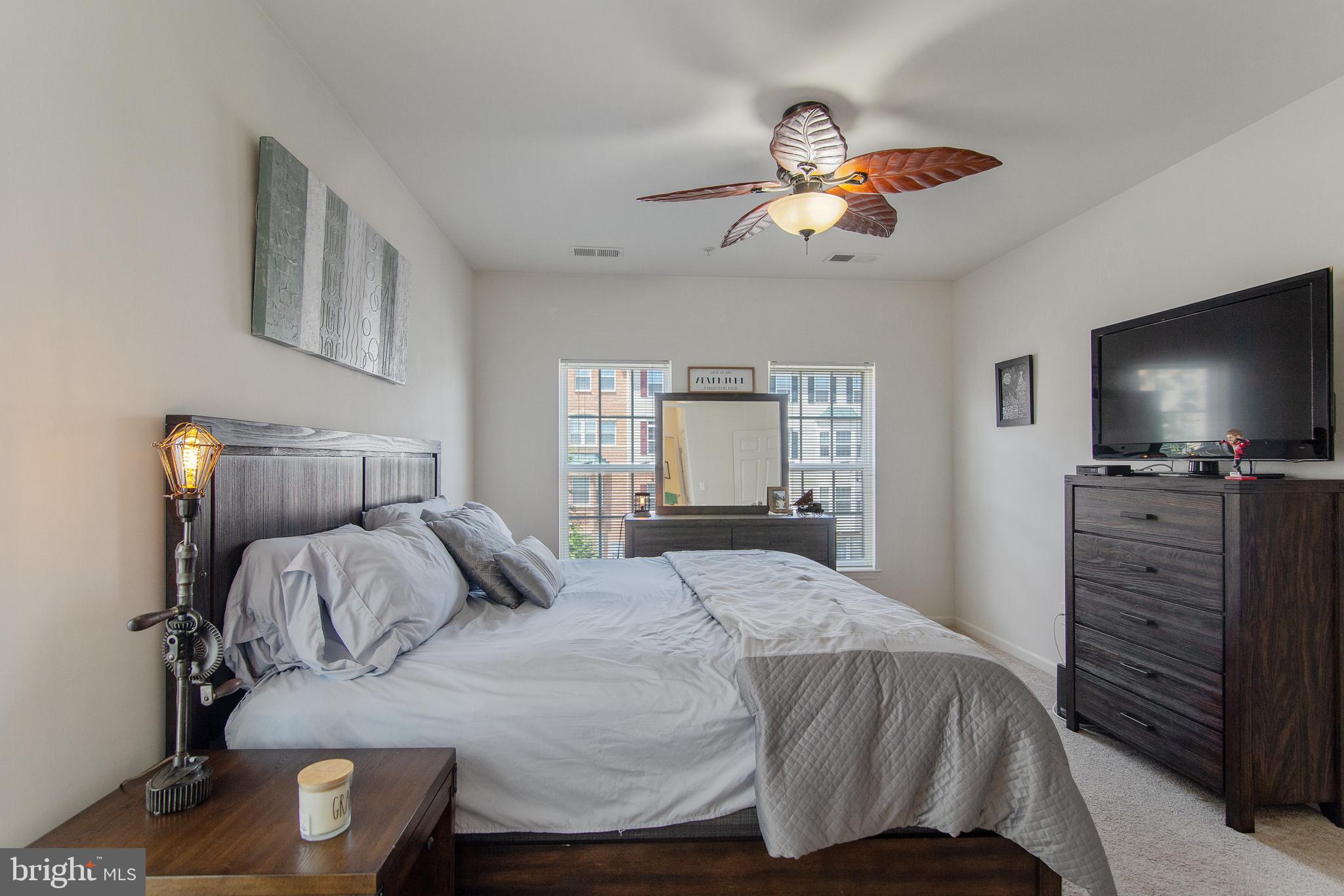 ELKRIDGE CROSSING - Residential