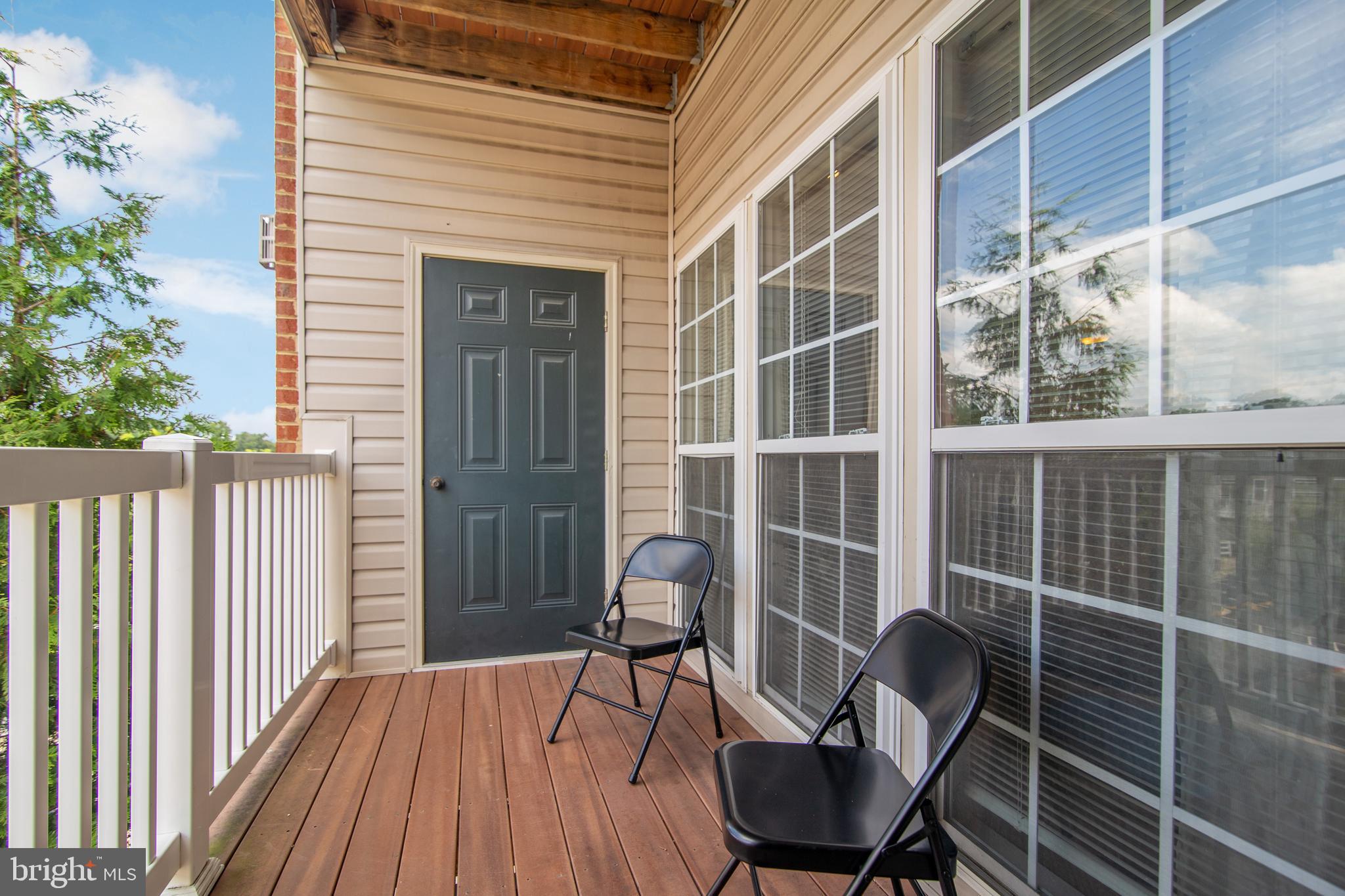 ELKRIDGE CROSSING - Residential