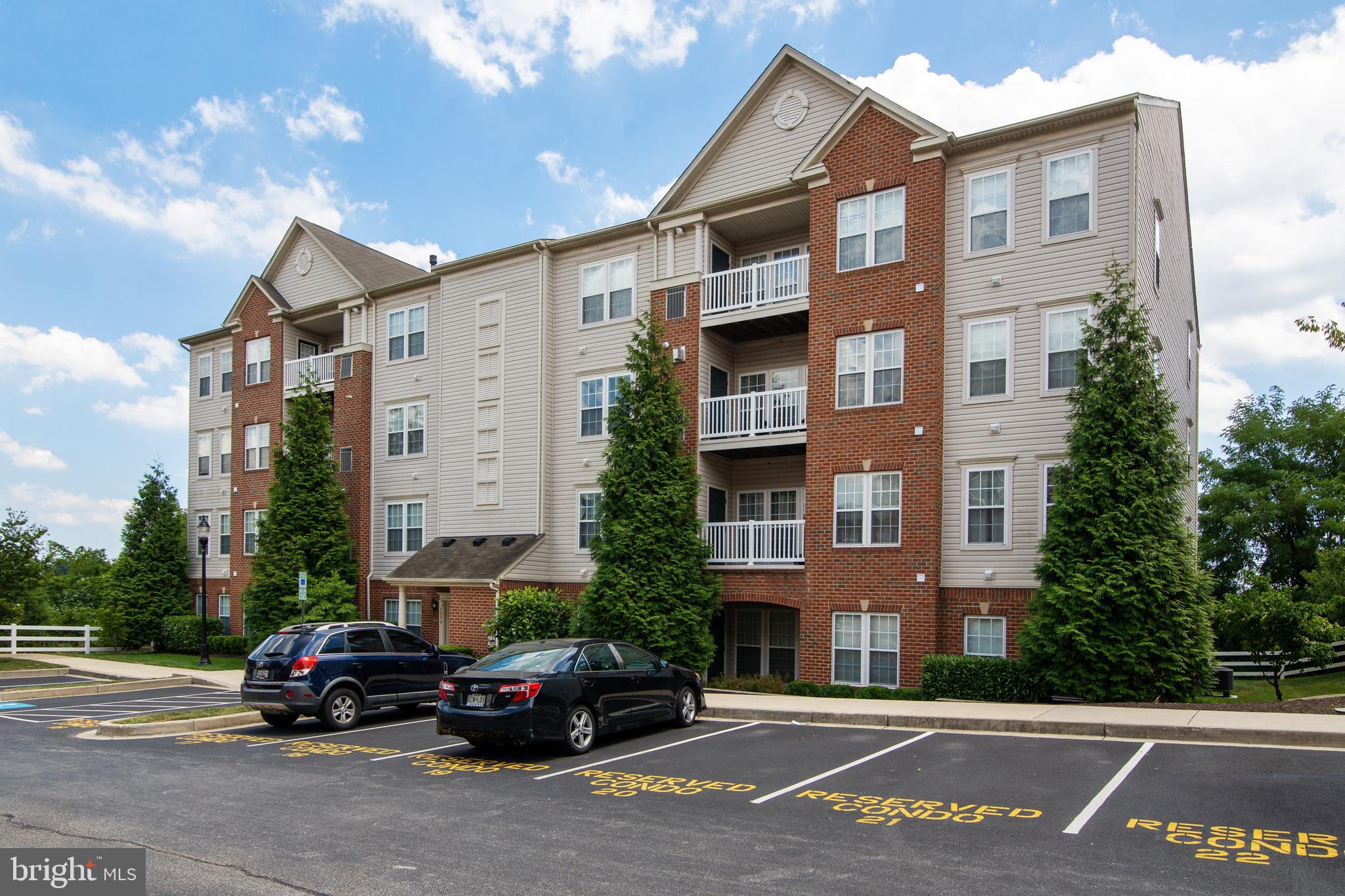 ELKRIDGE CROSSING - Residential