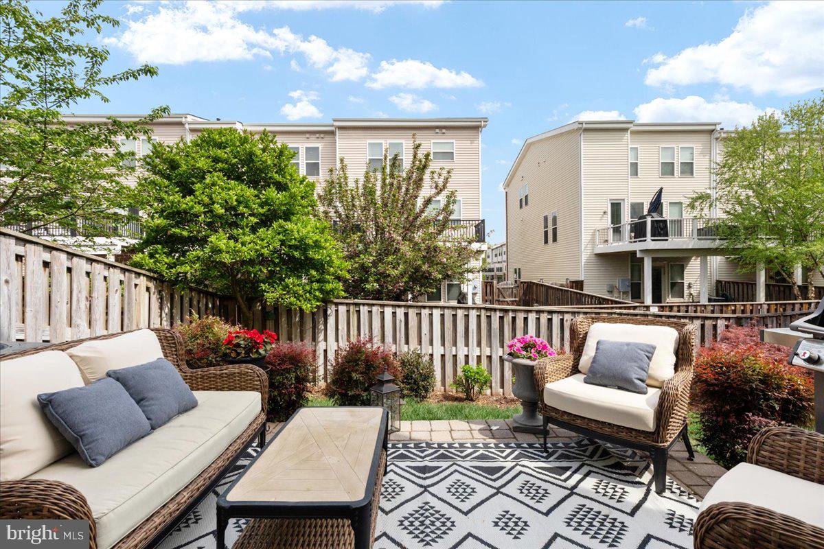 BRAMBLETON - Residential