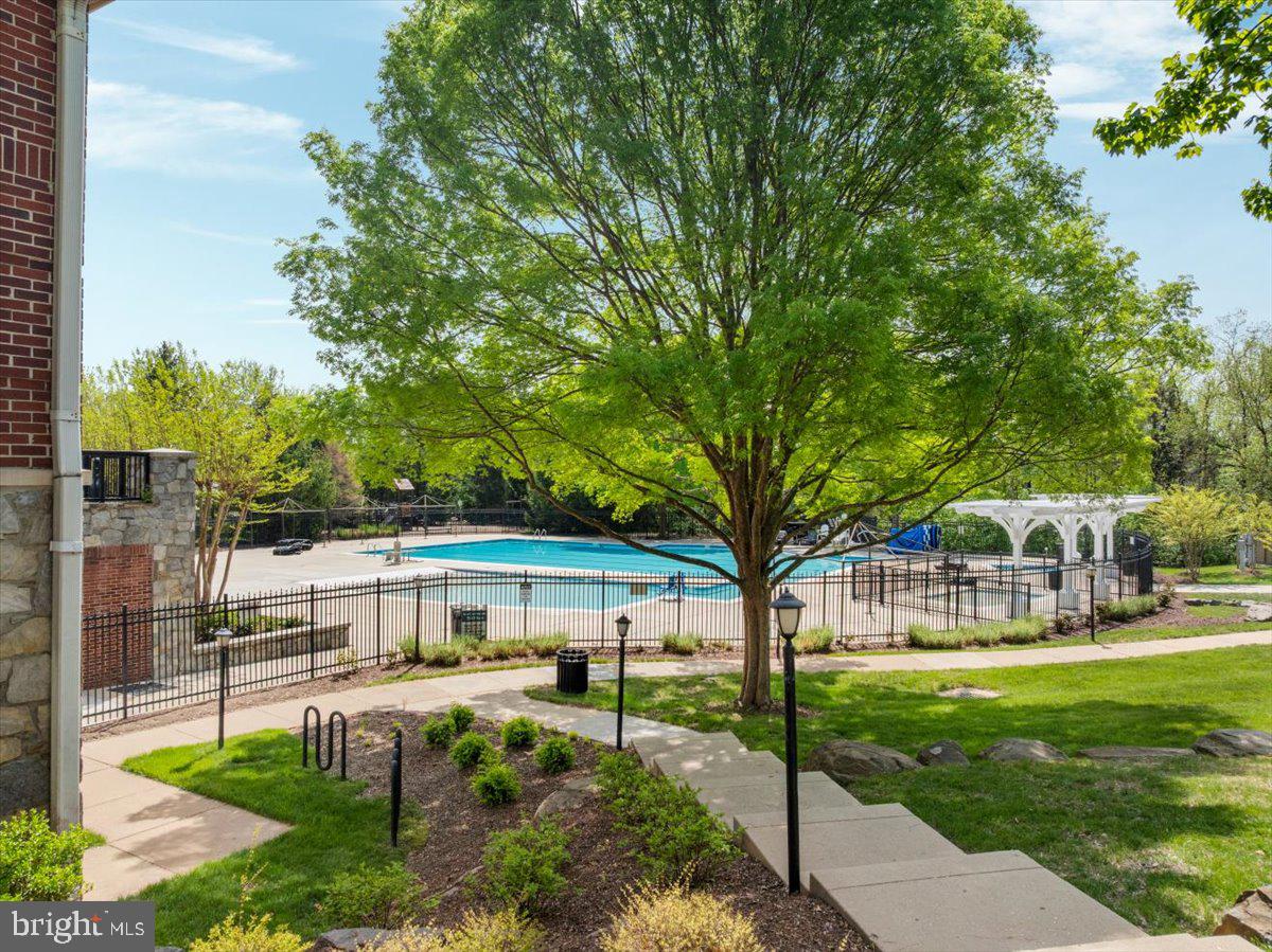 BRAMBLETON - Residential