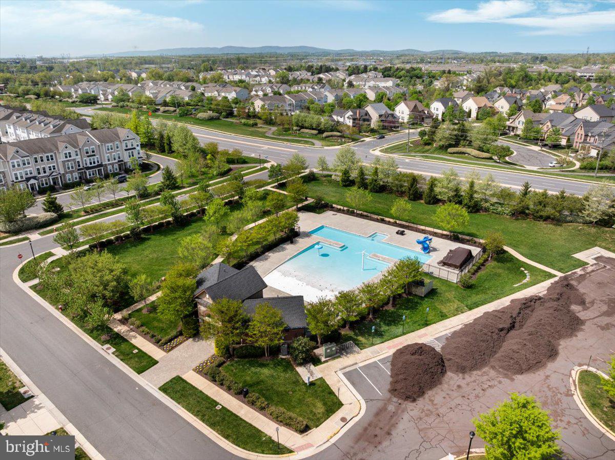 BRAMBLETON - Residential