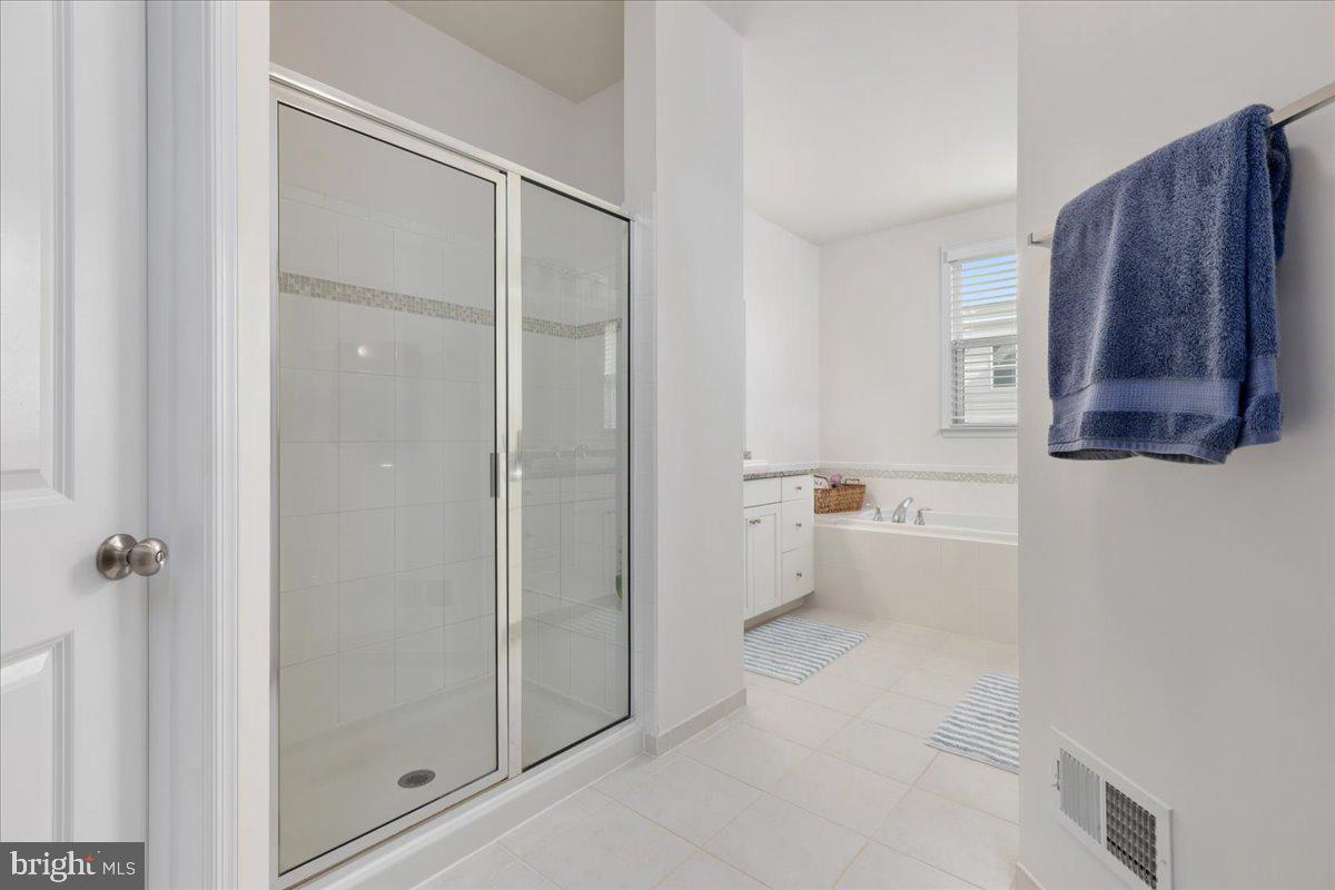 BRAMBLETON - Residential