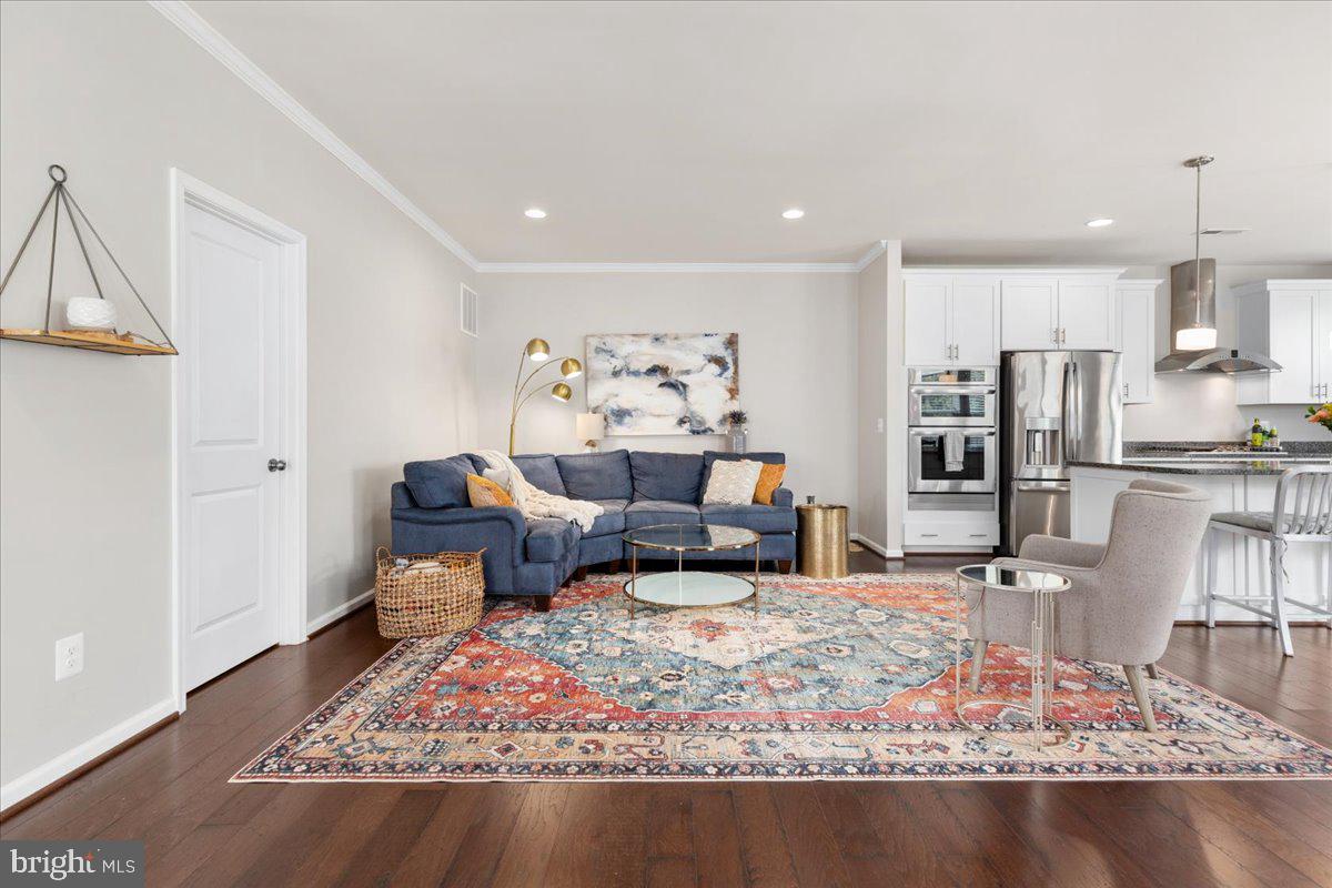 BRAMBLETON - Residential