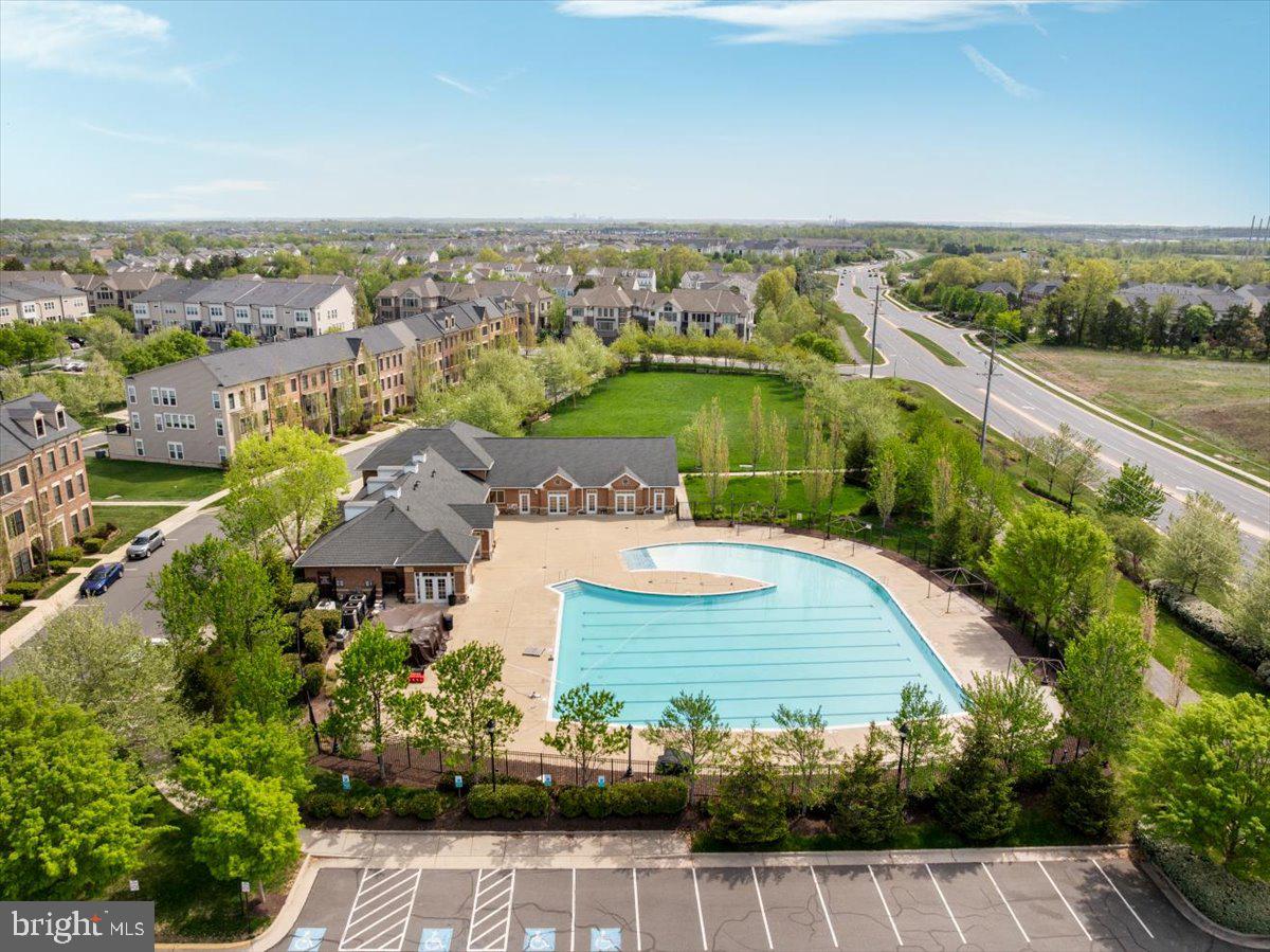 BRAMBLETON - Residential