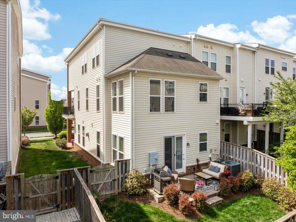 BRAMBLETON - Residential