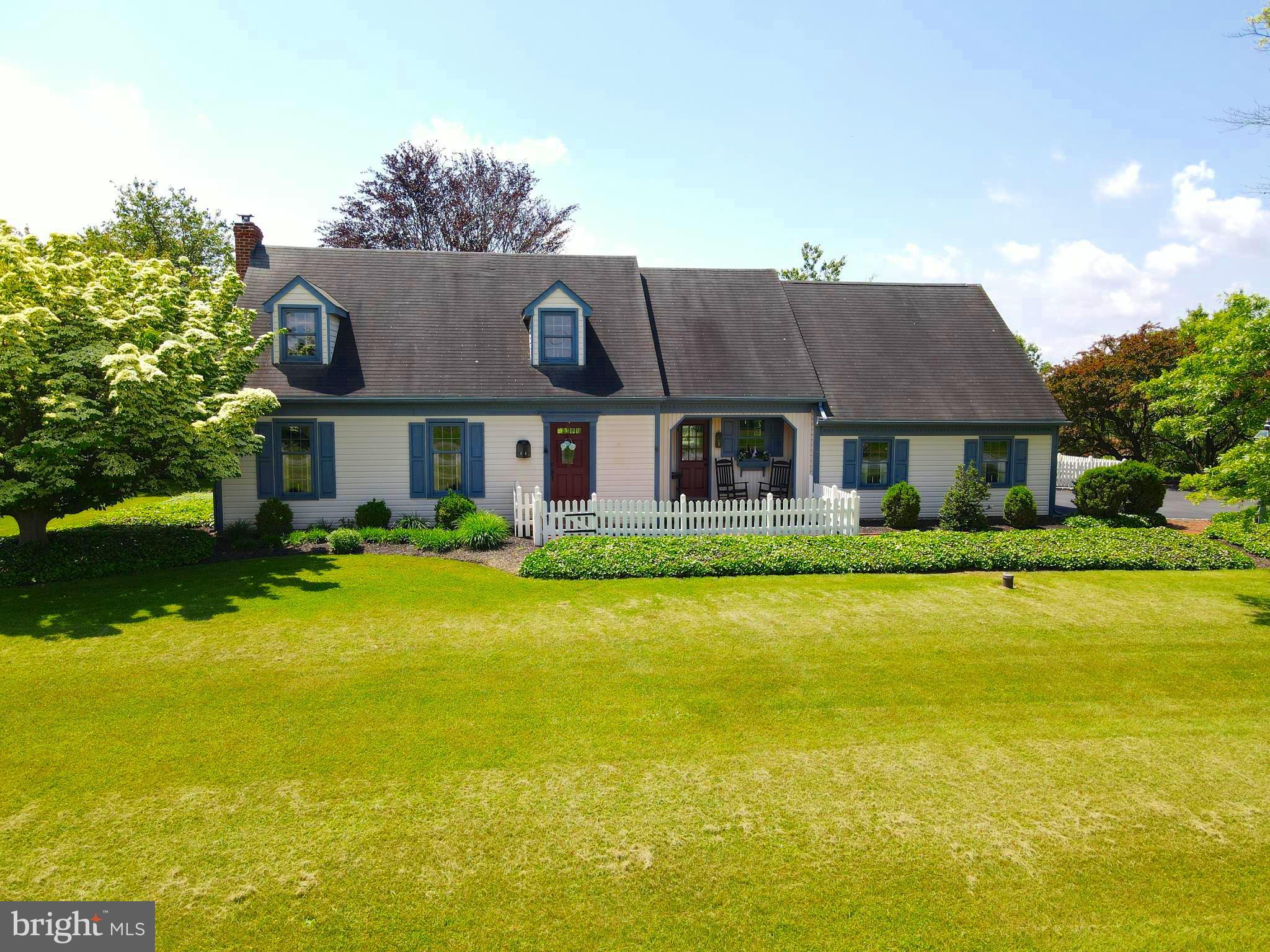 2569 WHITE OAK ROAD