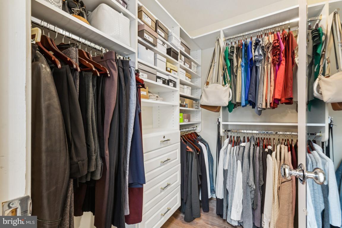 VIRGINIA RUN - Residential