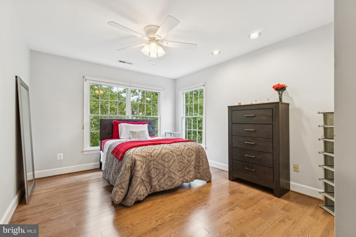 VIRGINIA RUN - Residential