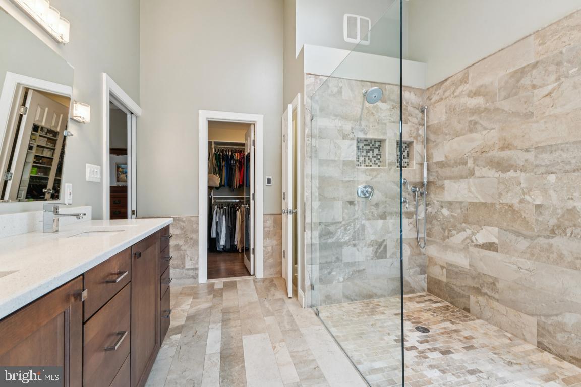 VIRGINIA RUN - Residential