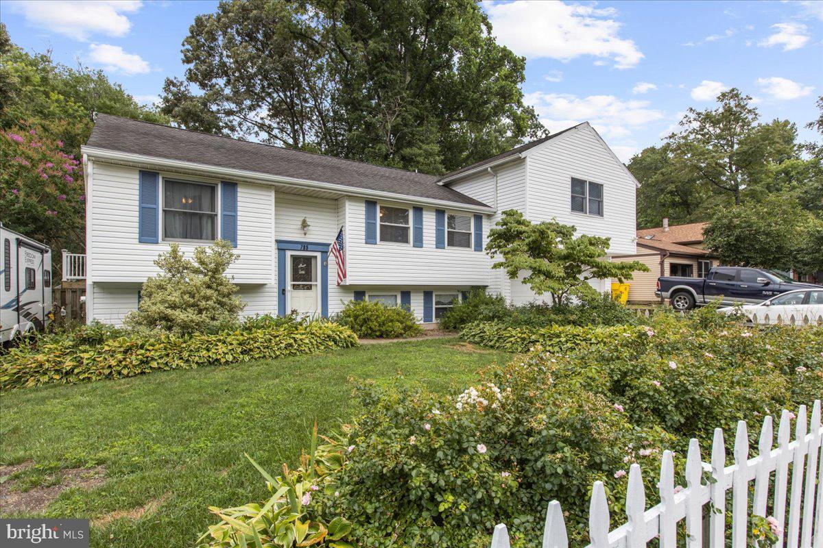 MANHATTAN BEACH - Residential