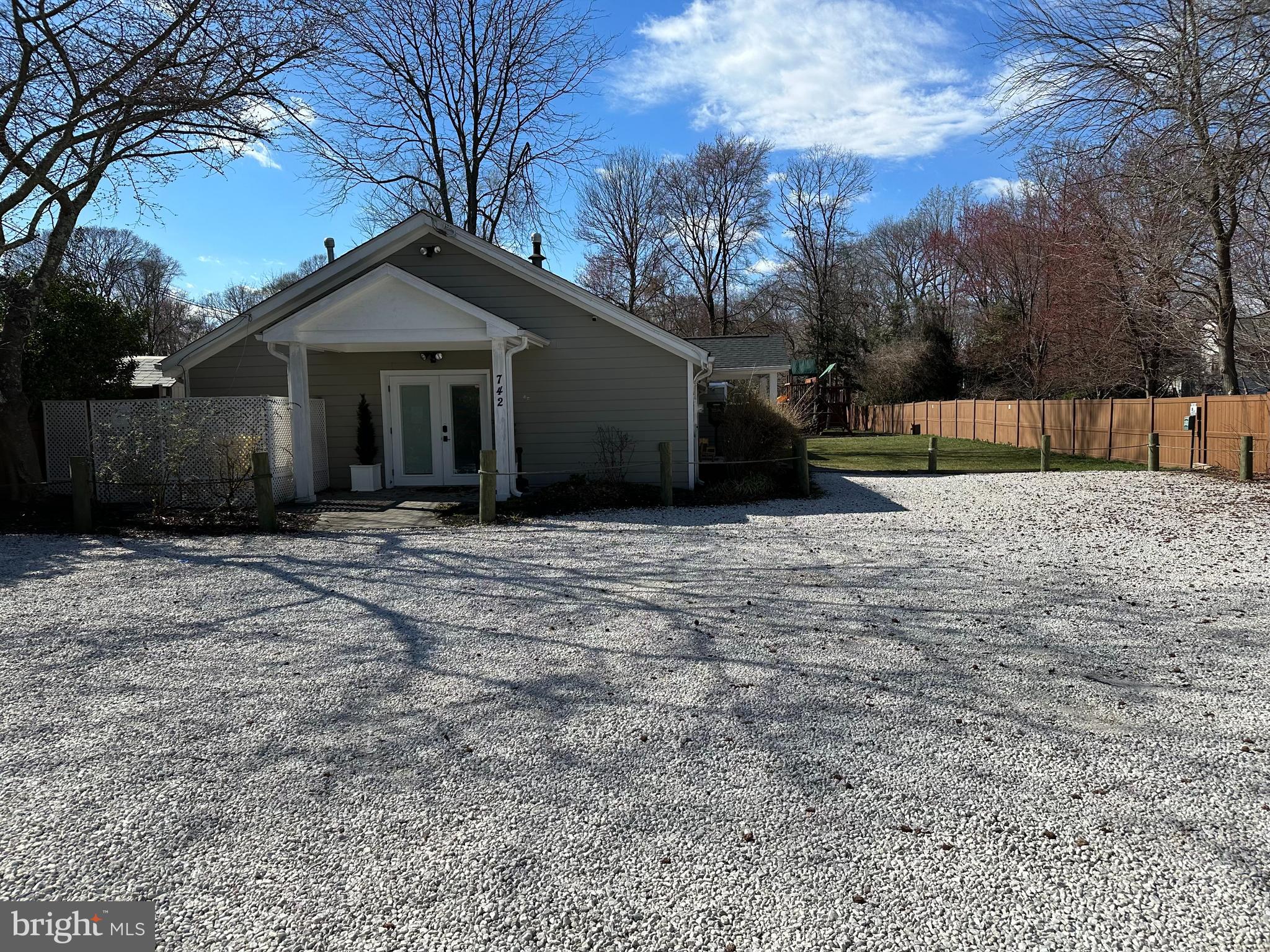 MANHATTAN BEACH - Residential