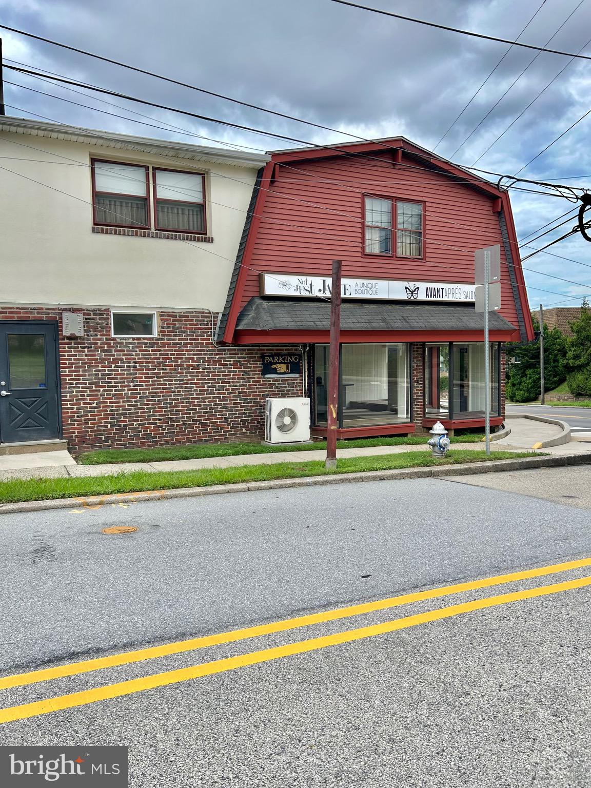1140 BETHLEHEM PIKE