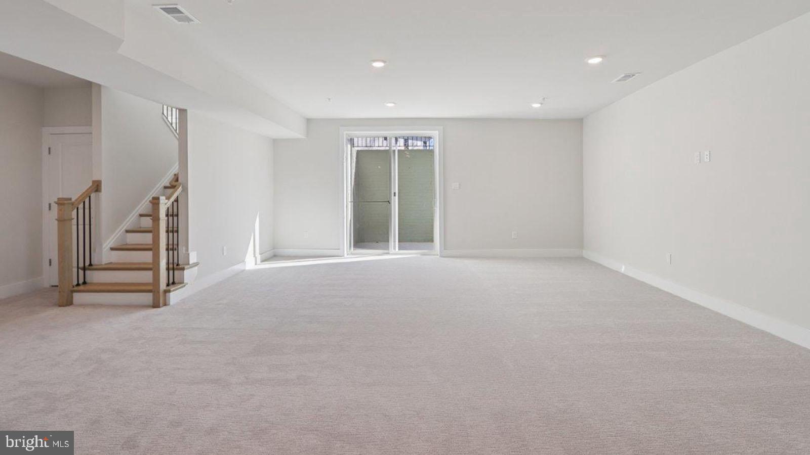 MARSHALL'S LANDING - Residential