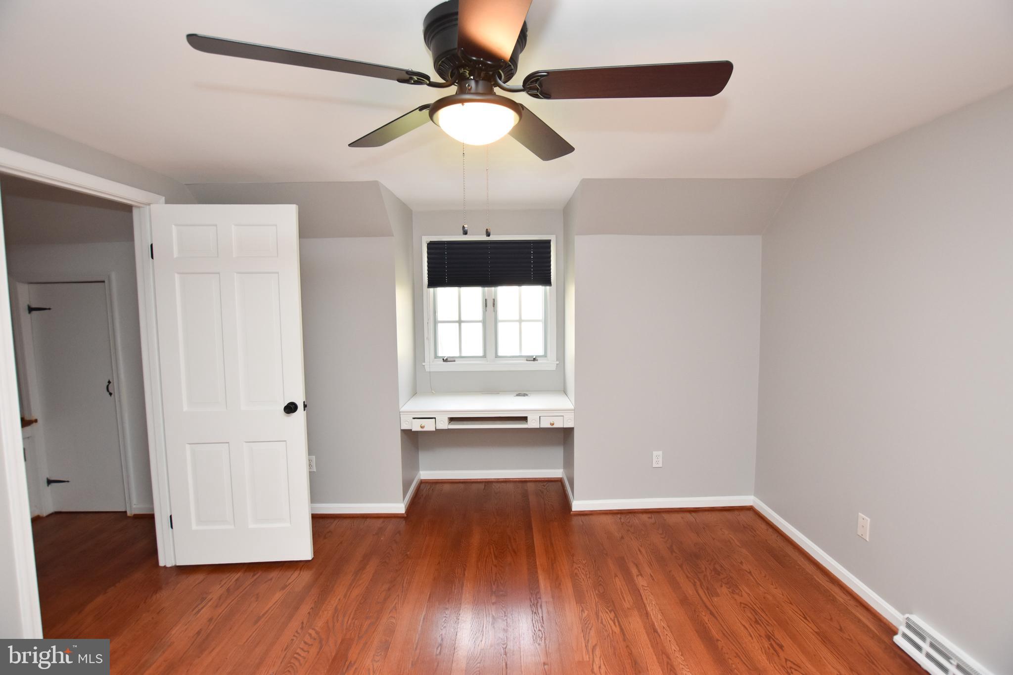 RICHLAND ACRES - Residential Lease