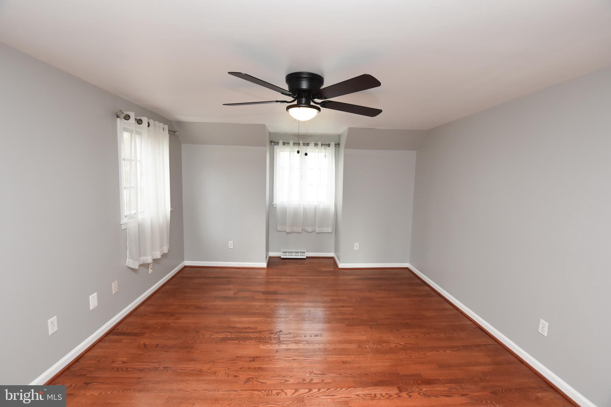 RICHLAND ACRES - Residential Lease