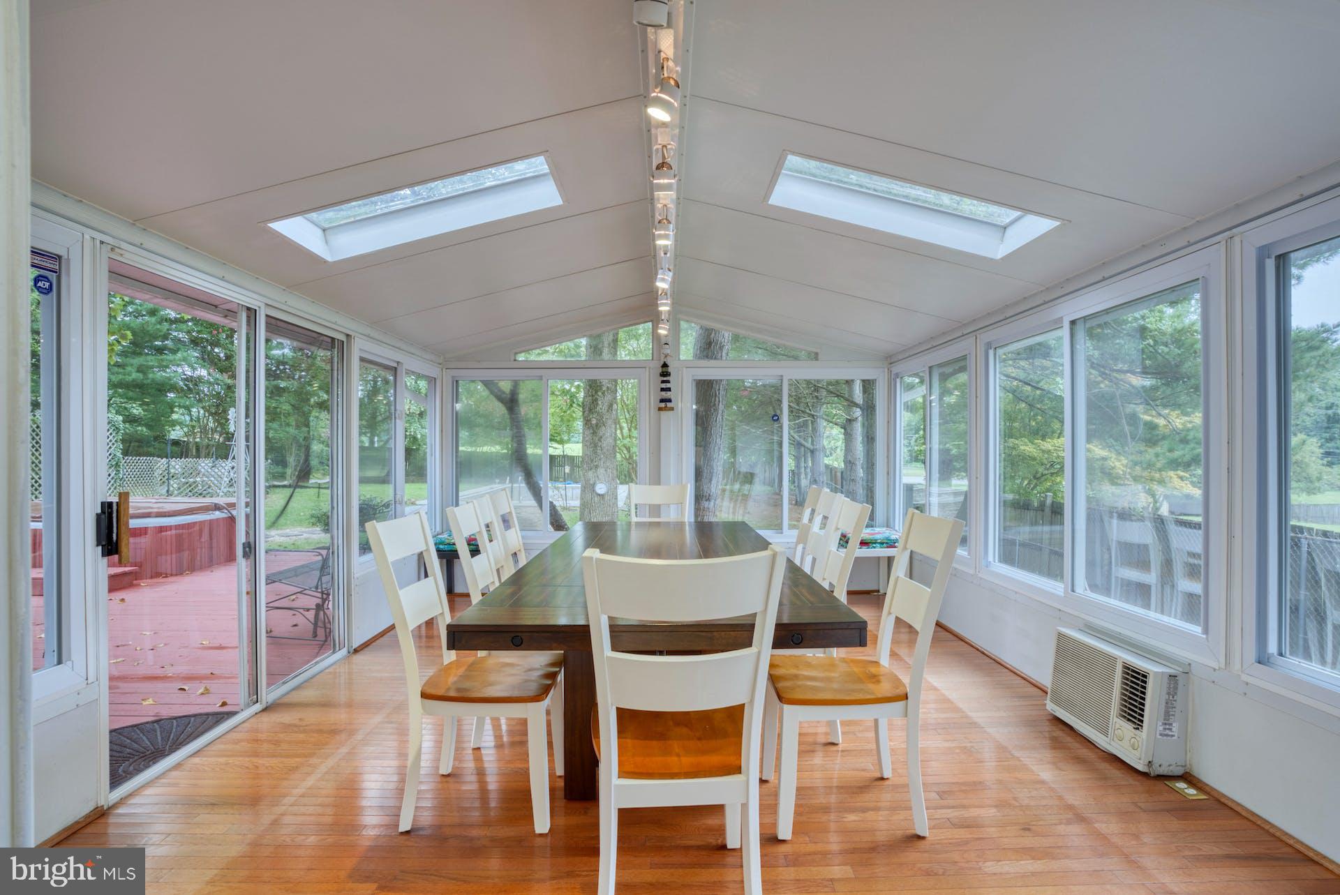 WINDSOR PARK PLAT ONE - Residential