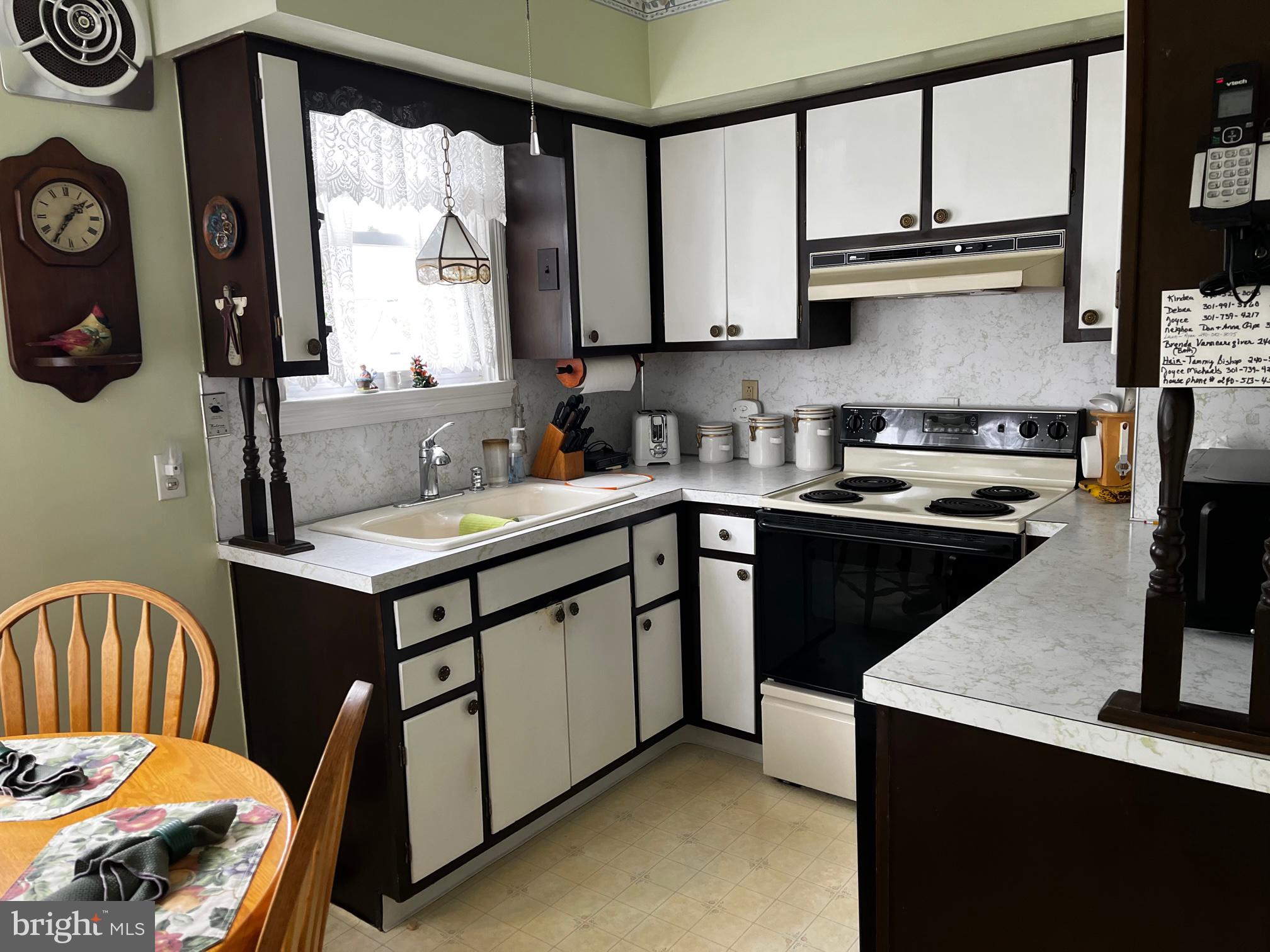 HAMILTON PARK - Residential