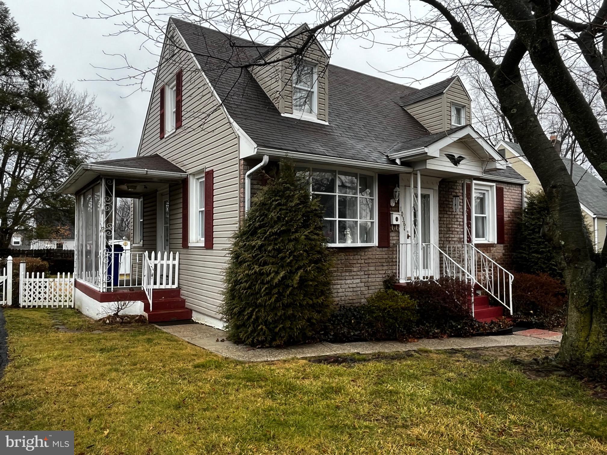 HAMILTON PARK - Residential