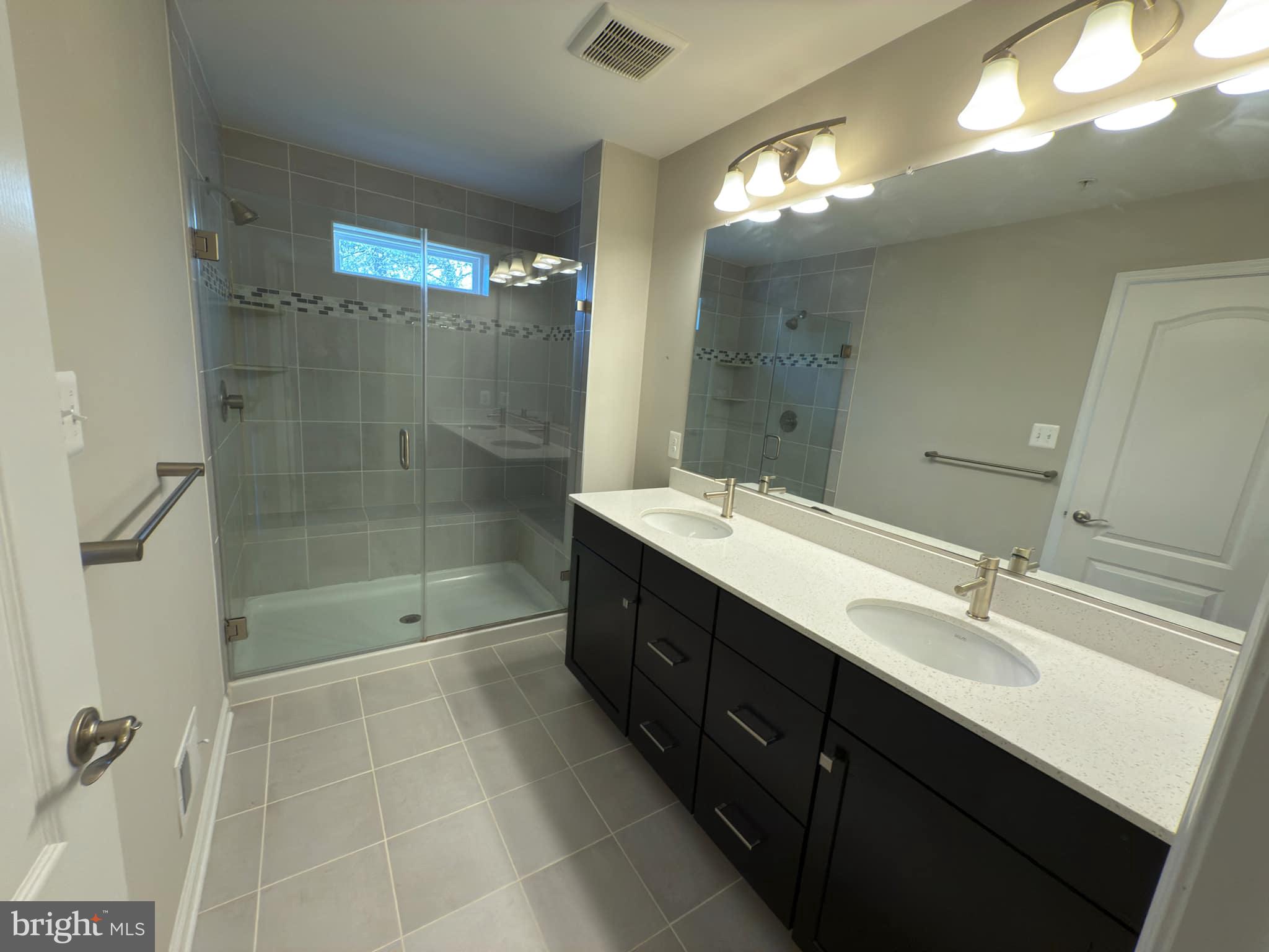 THE RIDGES - Residential Lease