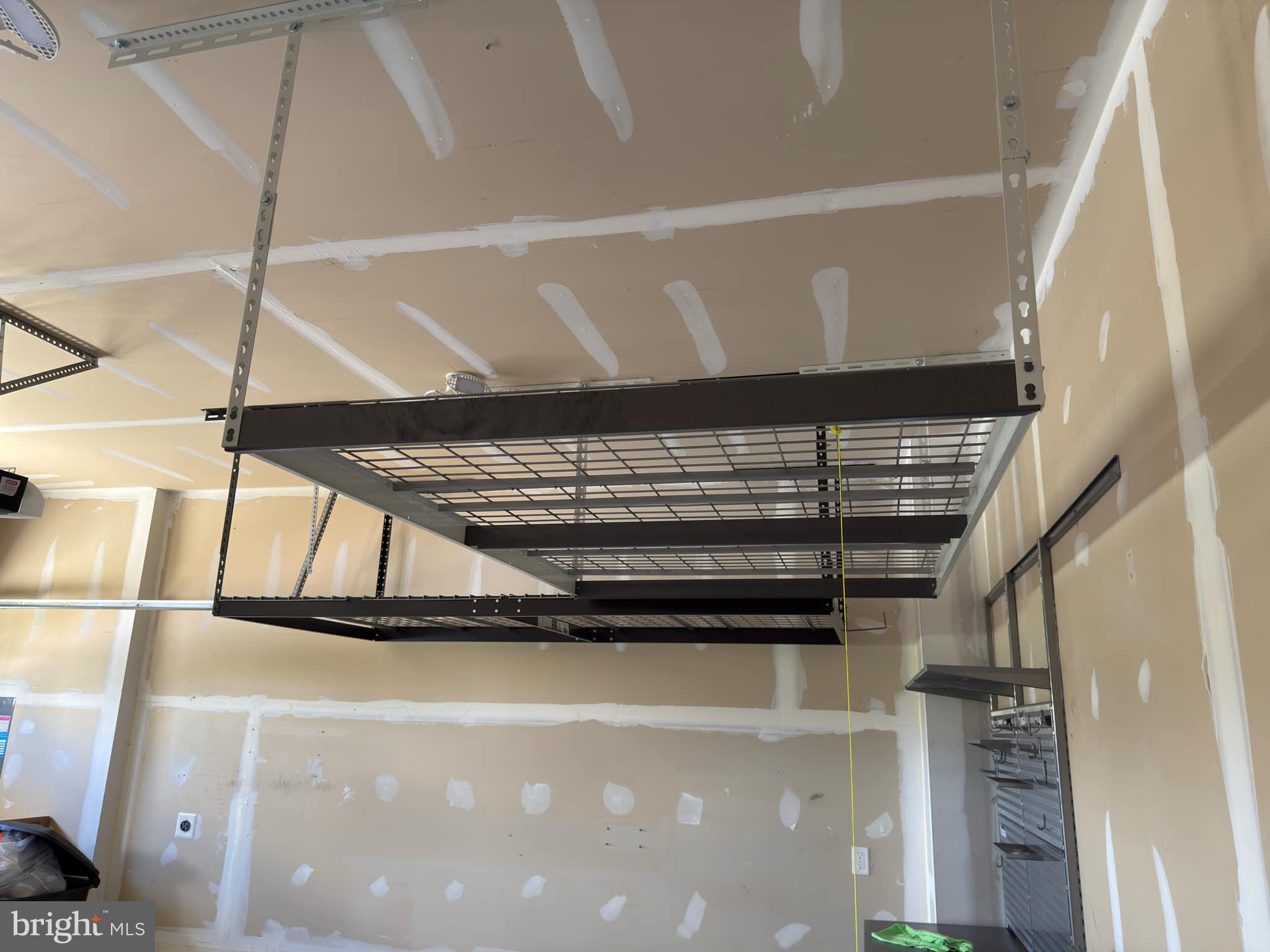 THE RIDGES - Residential Lease