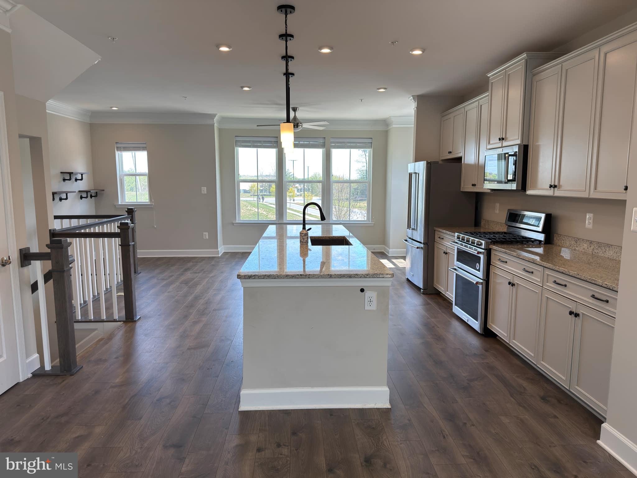 THE RIDGES - Residential Lease