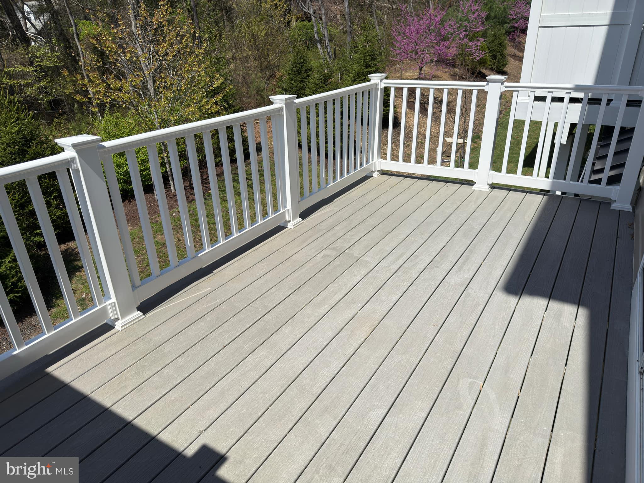 THE RIDGES - Residential Lease