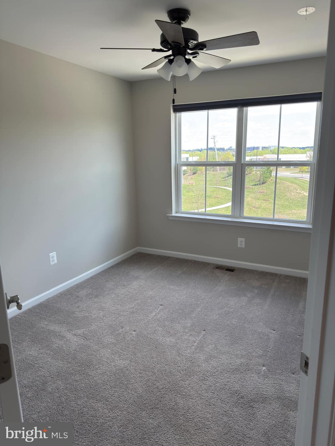 THE RIDGES - Residential Lease