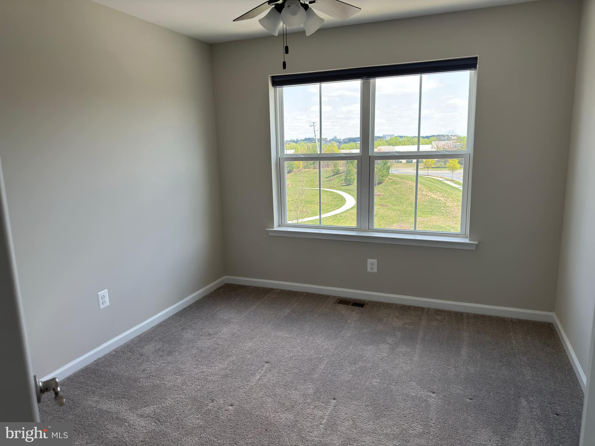 THE RIDGES - Residential Lease