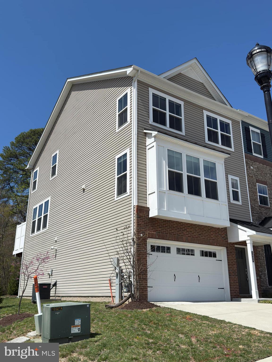 THE RIDGES - Residential Lease