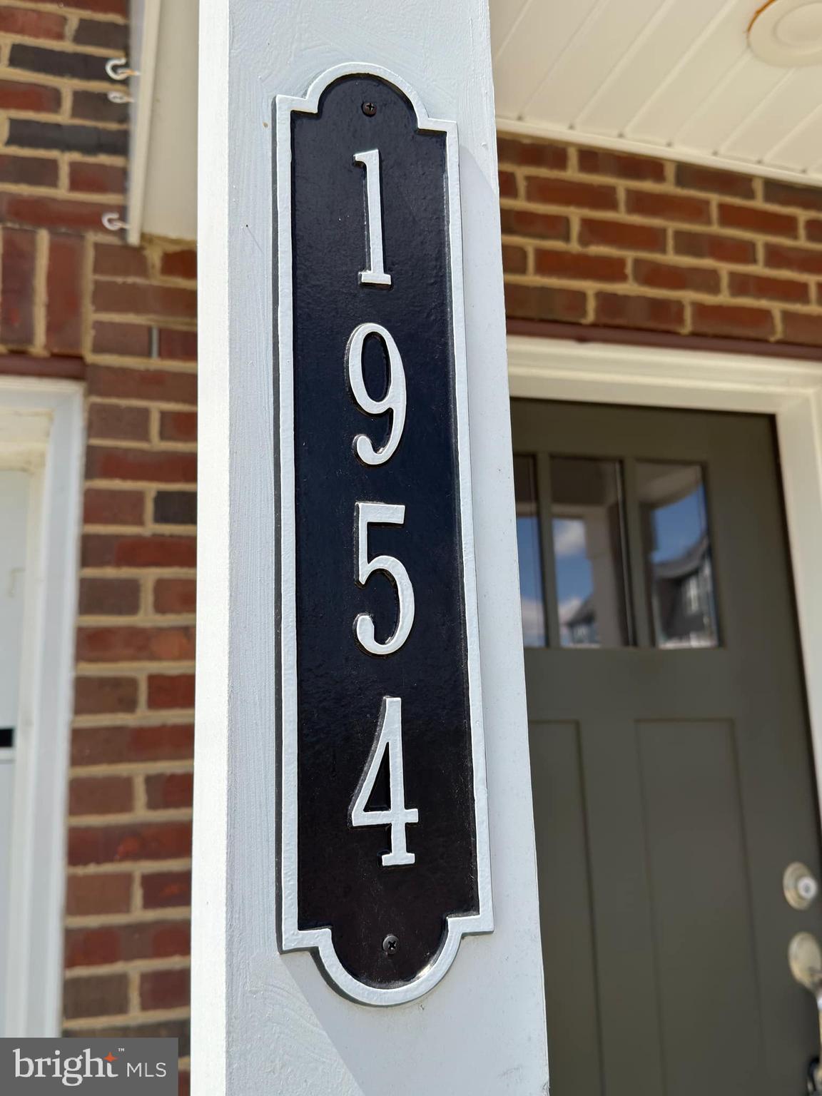 THE RIDGES - Residential Lease