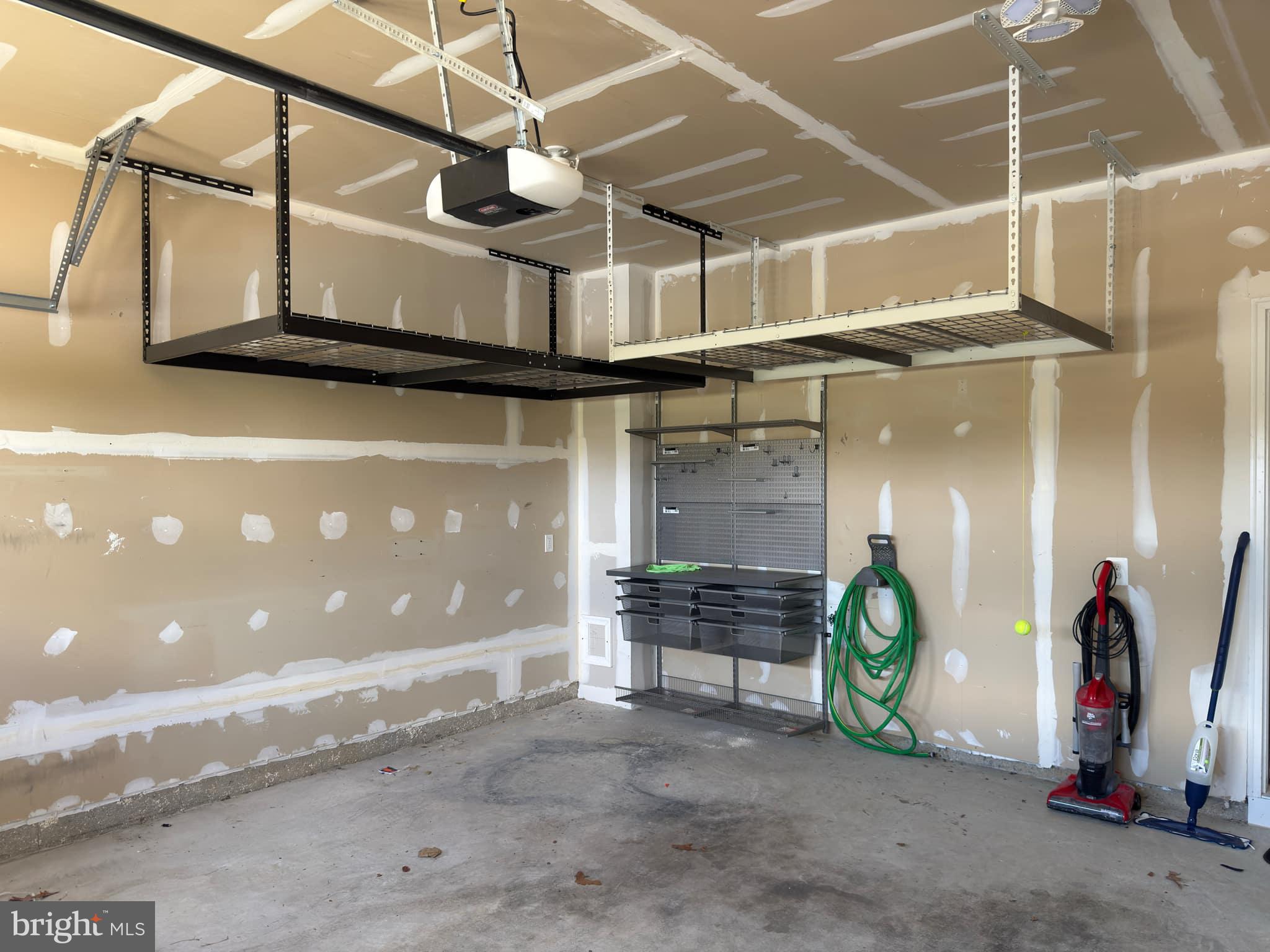 THE RIDGES - Residential Lease