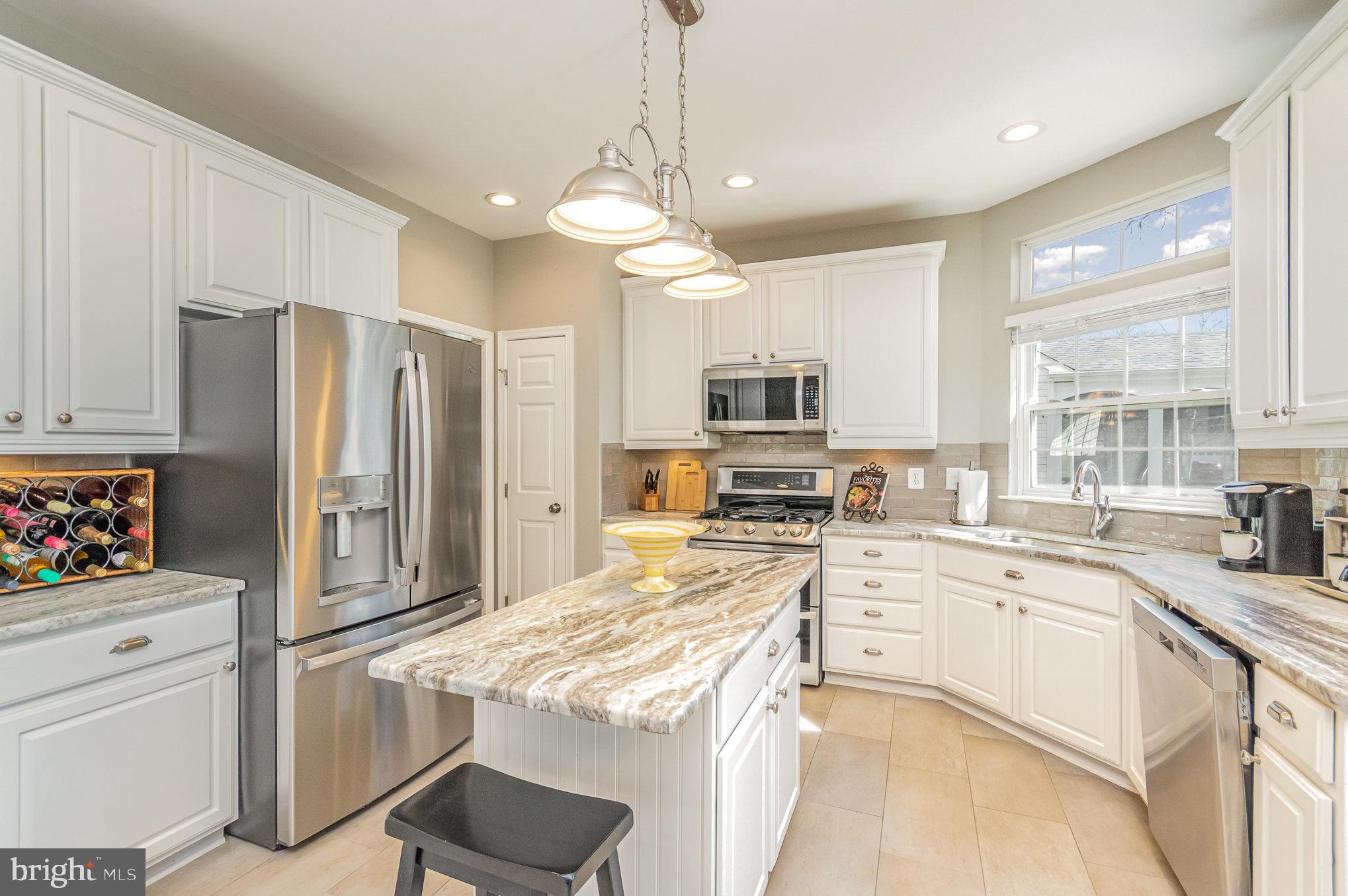 SOUTH RIDING - Residential