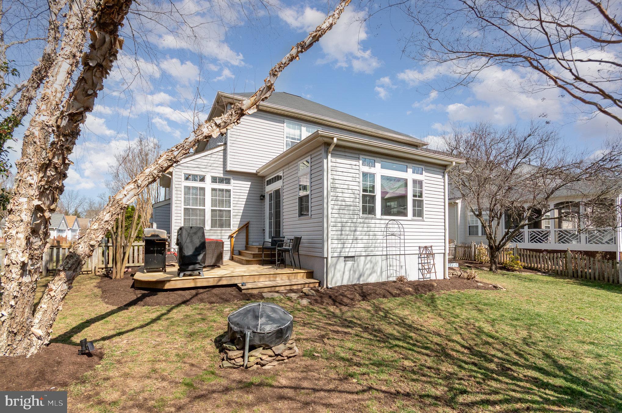 SOUTH RIDING - Residential