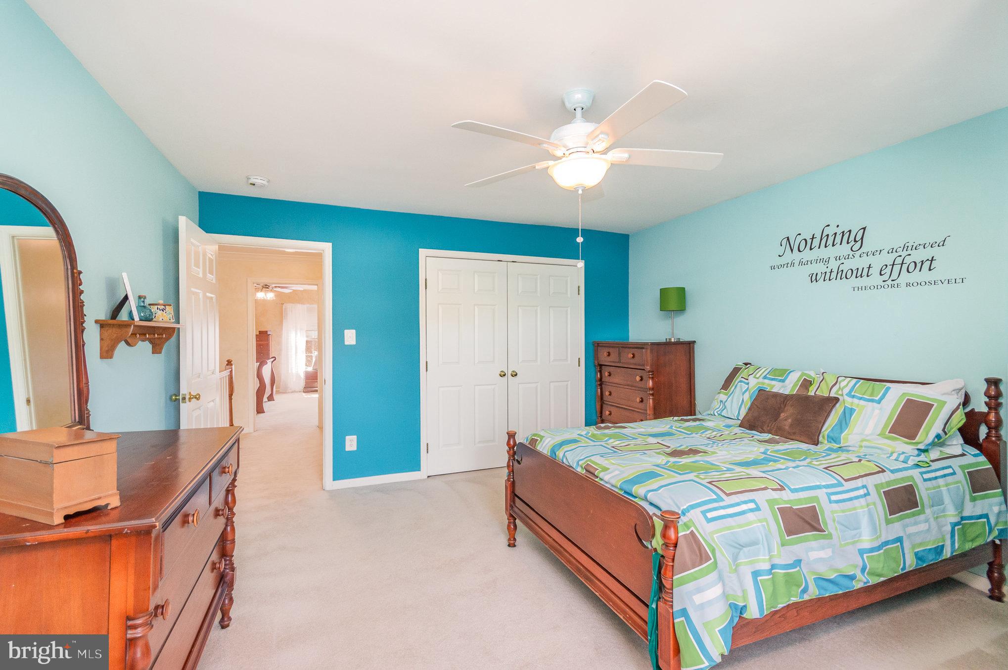 SOUTH RIDING - Residential