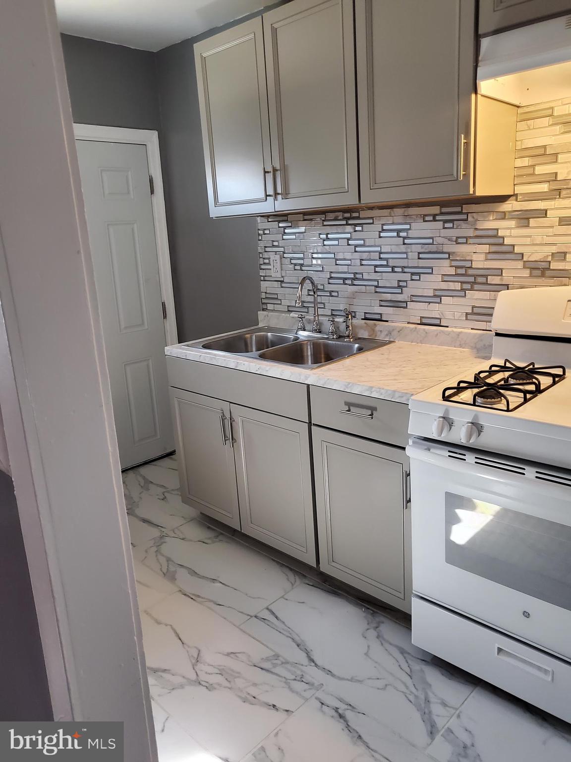 BROOKLYN - Residential