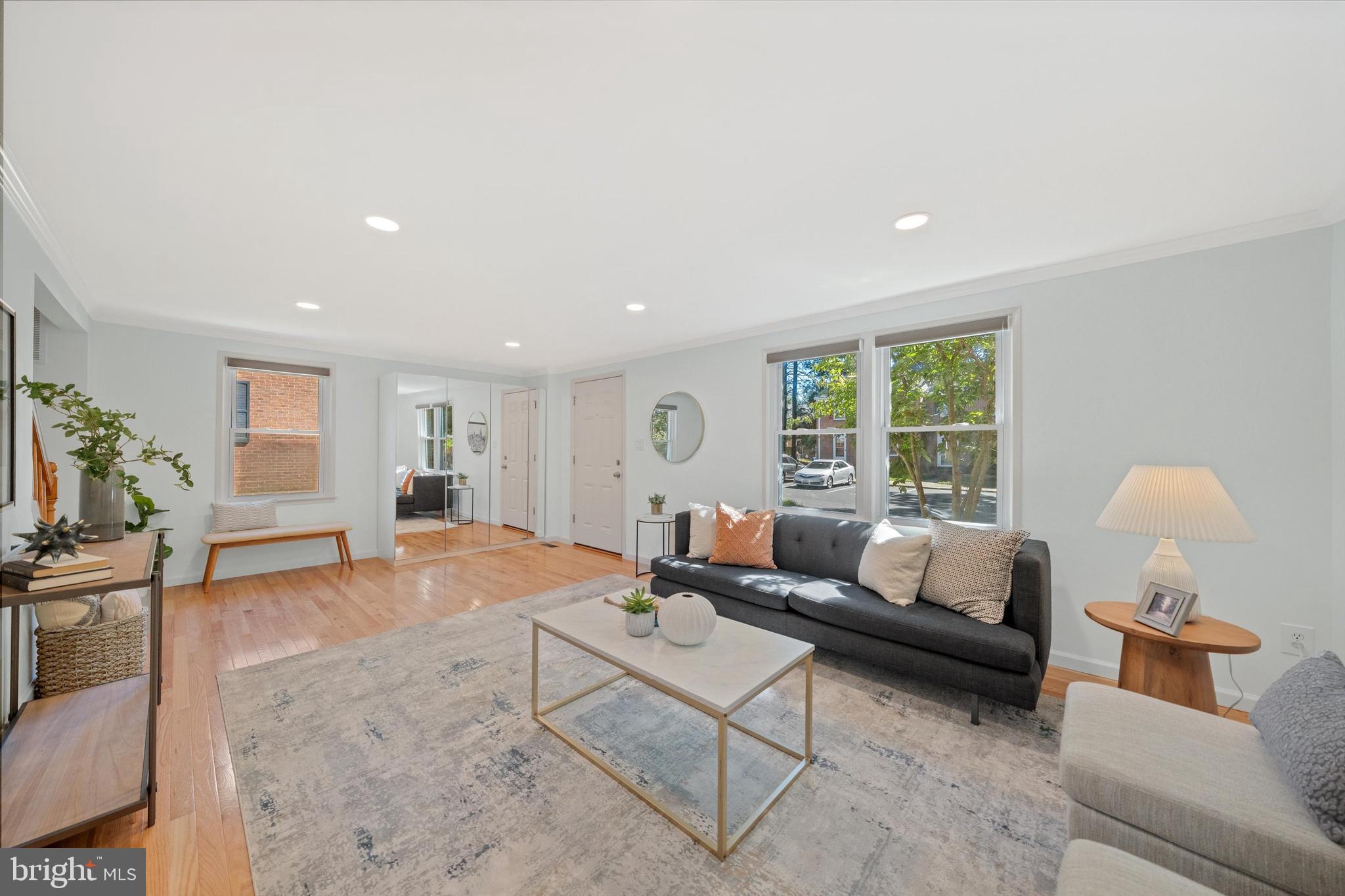 FALLSREACH - Residential