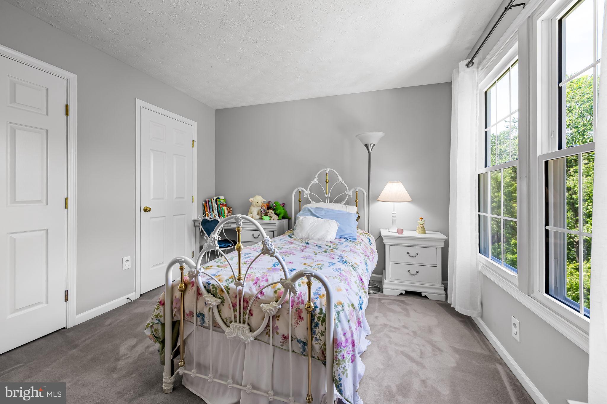 WORTHINGTON GLEN - Residential